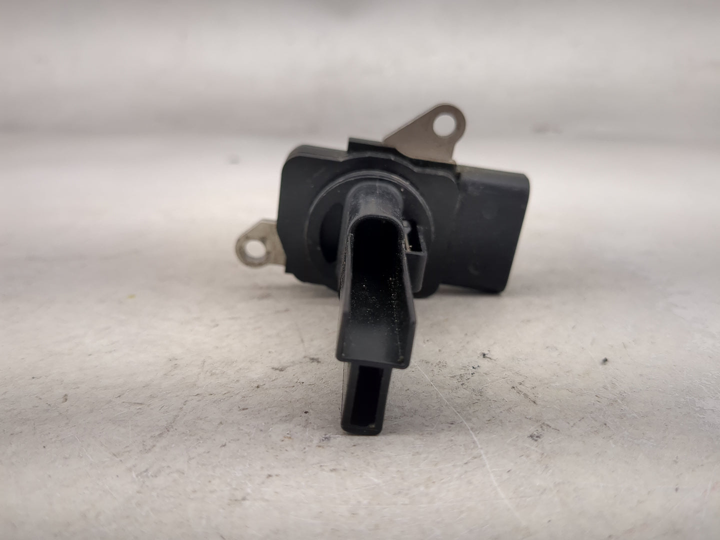 2010-2013 Land Rover Range Rover Sport Mass Air Flow Meter Maf 1487300 - Oemusedautoparts1.com