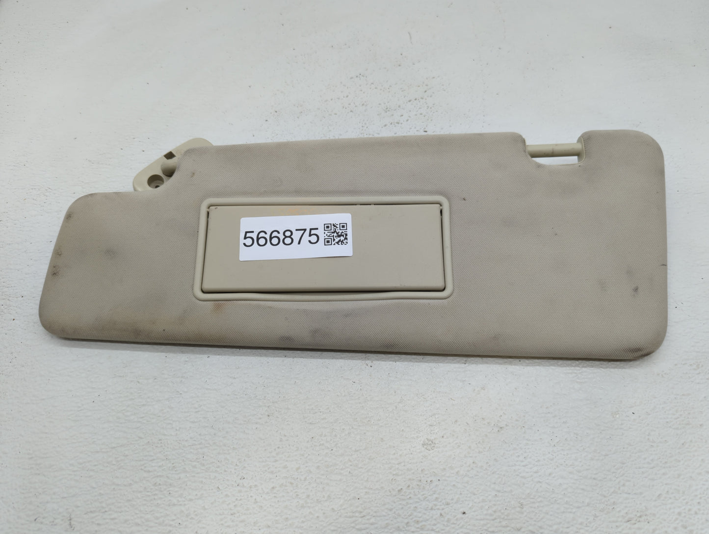 2010-2011 Land Rover Range Rover Sport Sun Visor Shade Replacement Passenger Right Mirror Fits Fits 2010 2011 OEM Used Auto 