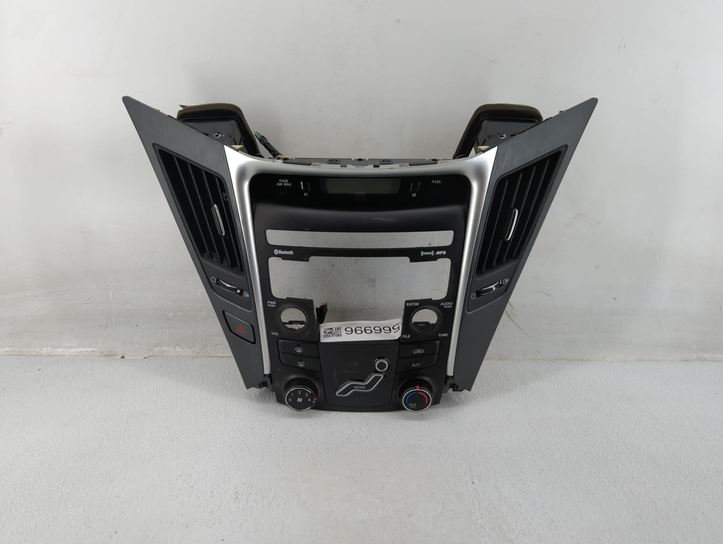 2010-2011 Land Rover Range Rover Sport Climate Control Module Temperature AC/Heater Replacement P/N:97250-3Q000 Fits OEM Use