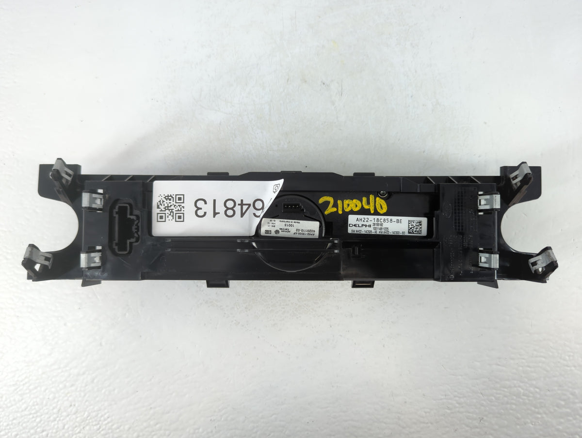 2010-2013 Land Rover Range Rover Sport Am Fm Cd Player Radio Receiver 764813 - Oemusedautoparts1.com