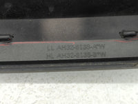 2010-2011 Land Rover Range Rover Sport Front Grille Bumper Not Included - Oemusedautoparts1.com