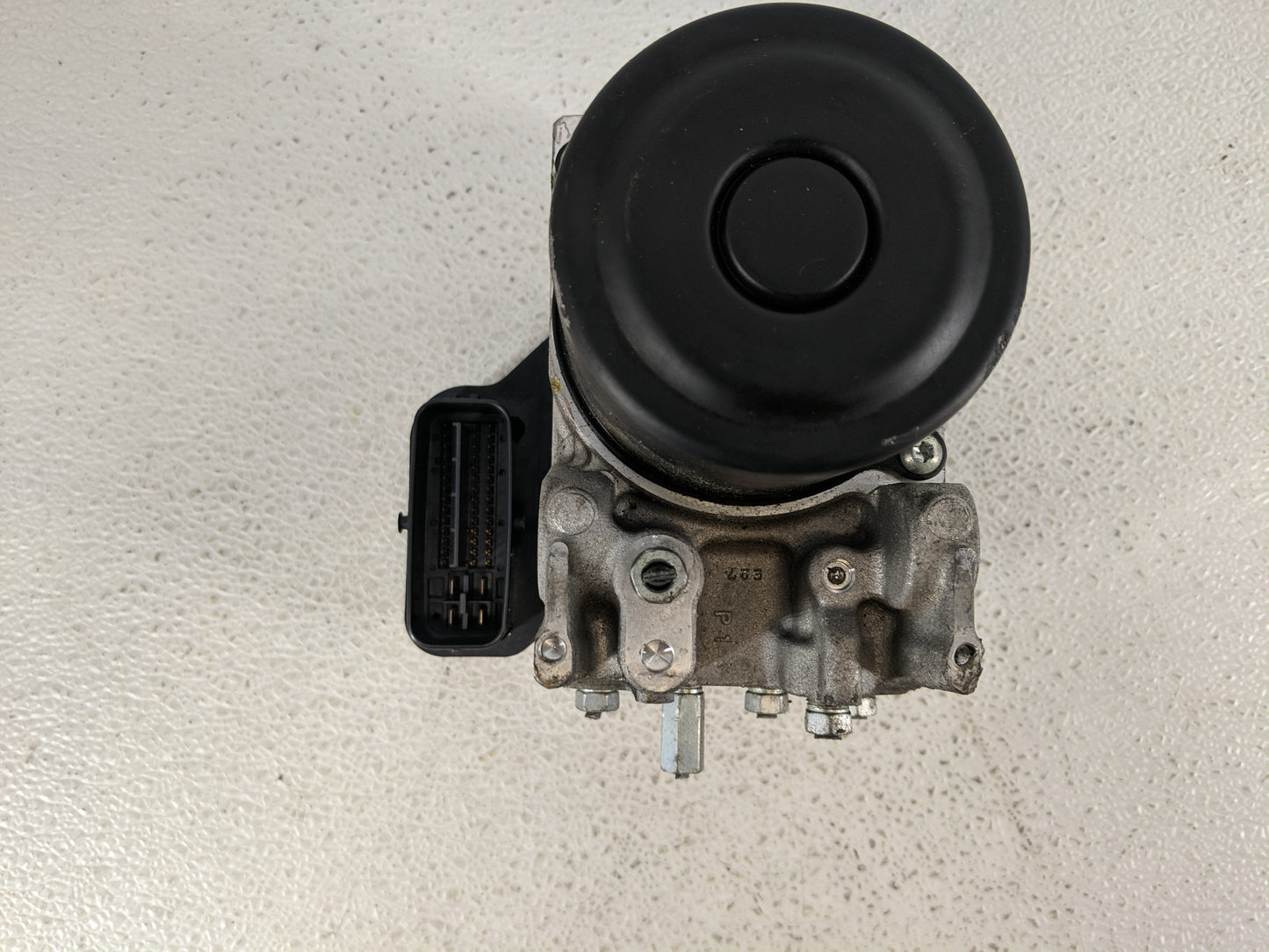 2010-2011 Lexus Es350 ABS Pump Control Module Replacement P/N:133800-8930 89541-33260, 44540 -33190 Fits Fits 2010 2011 OEM 