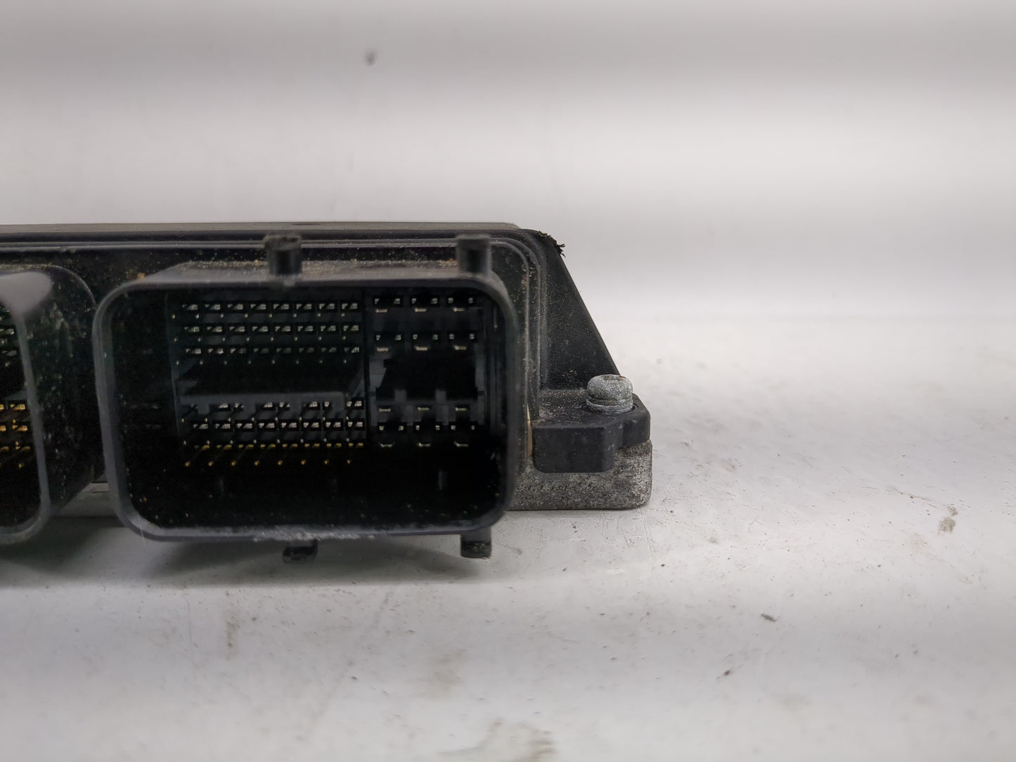 2010-2012 Lexus Es350 PCM Engine Control Computer ECU ECM PCU OEM P/N:89661-33F41 Fits Fits 2010 2011 2012 OEM Used Auto Par