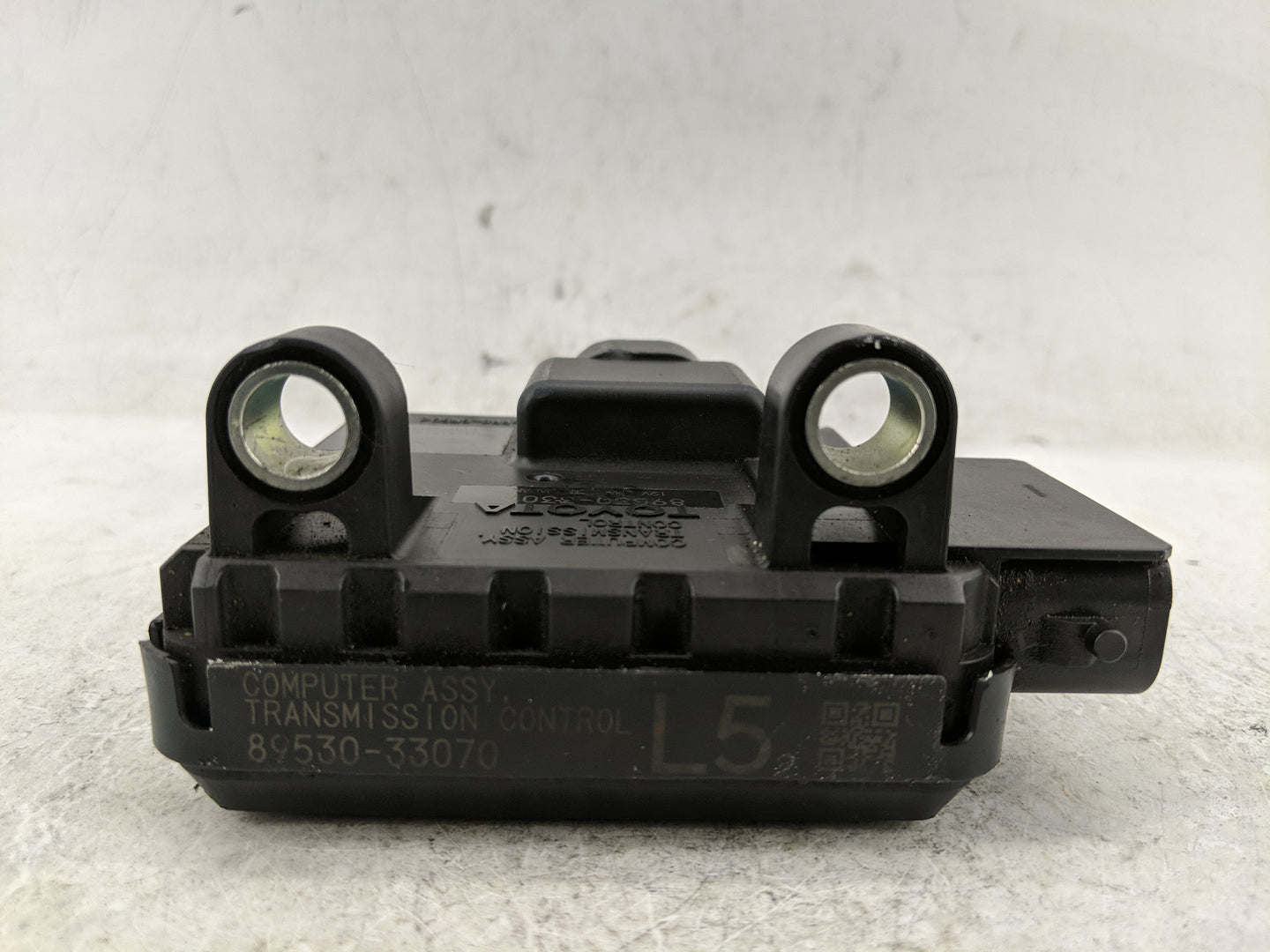 2010-2012 Lexus Es350 Transmission Control Module Tcu Tcm 89530-33070 - Oemusedautoparts1.com