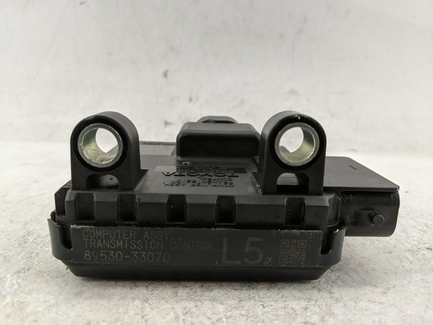 2010-2012 Lexus Es350 Transmission Control Module Tcu Tcm 89530-33070 - Oemusedautoparts1.com