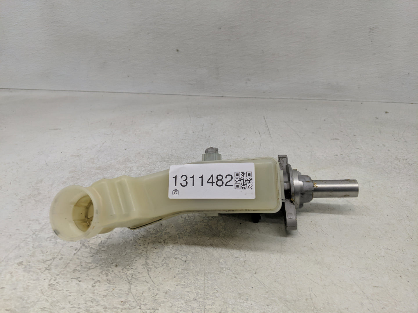 2007-2012 Lexus Es350 Brake Master Cylinder - Oemusedautoparts1.com