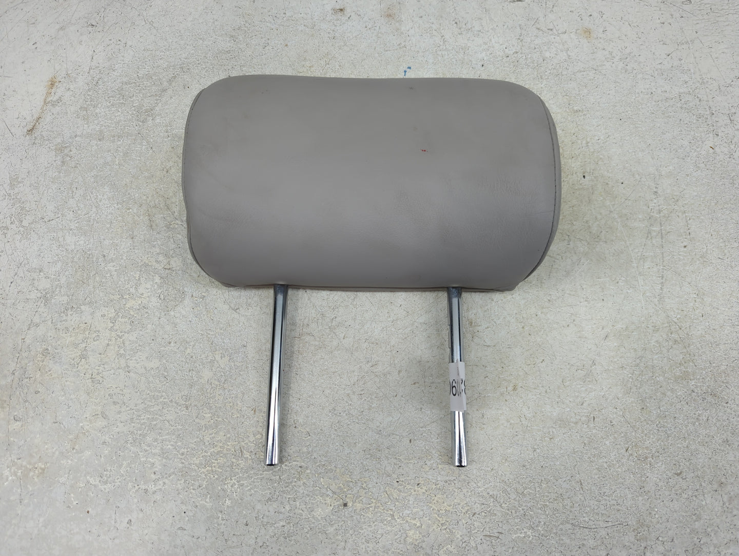2010 Lexus Es350 Headrest Head Rest Rear Center Seat Fits OEM Used Auto Parts - Oemusedautoparts1.com