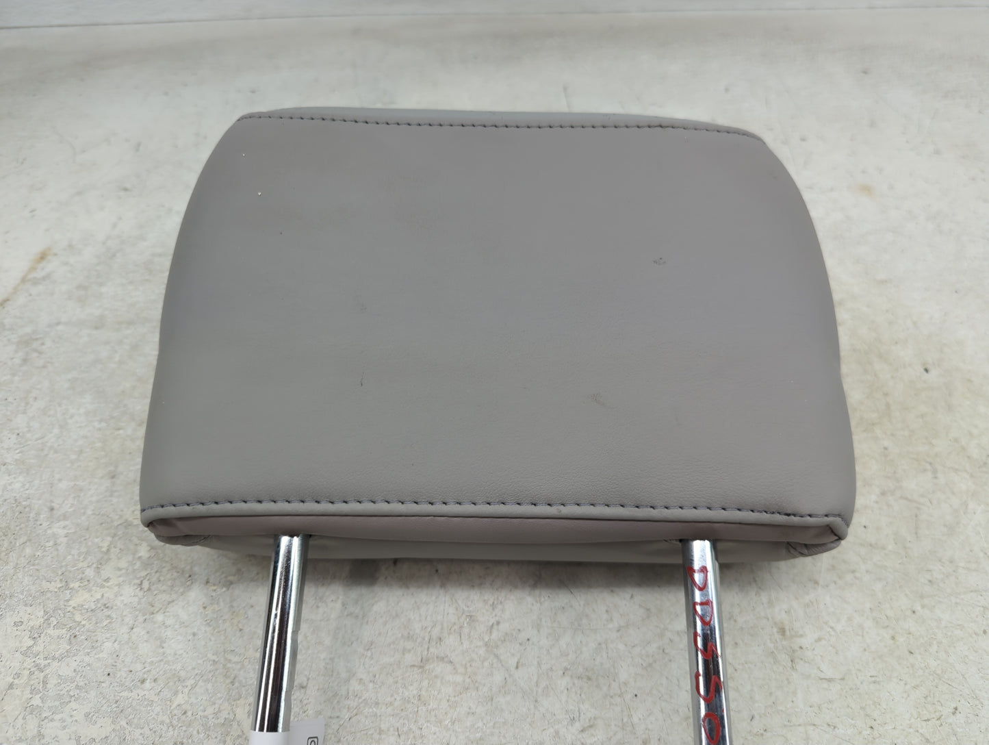 2010 Lexus Es350 Headrest Head Rest Rear Center Seat Fits OEM Used Auto Parts - Oemusedautoparts1.com