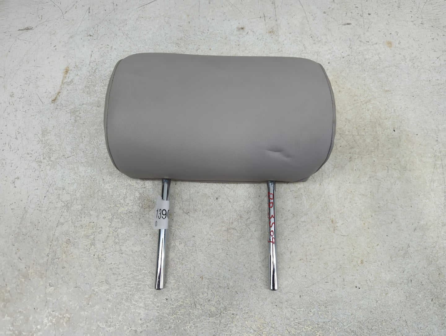 2010 Lexus Es350 Headrest Head Rest Rear Center Seat Fits OEM Used Auto Parts - Oemusedautoparts1.com