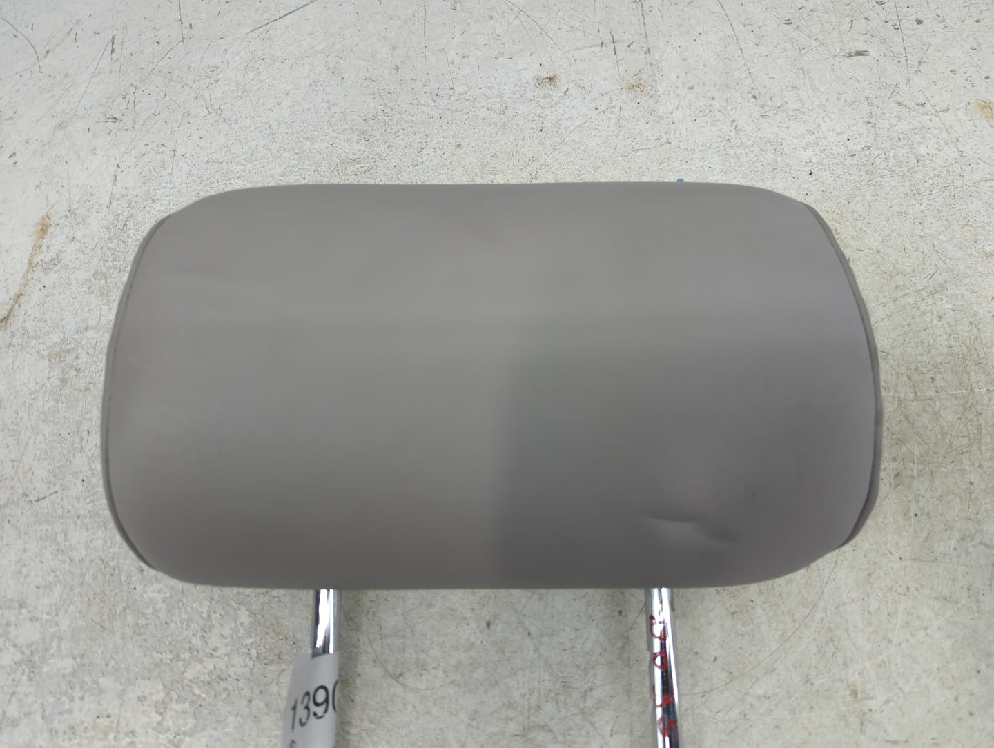 2010 Lexus Es350 Headrest Head Rest Rear Center Seat Fits OEM Used Auto Parts - Oemusedautoparts1.com