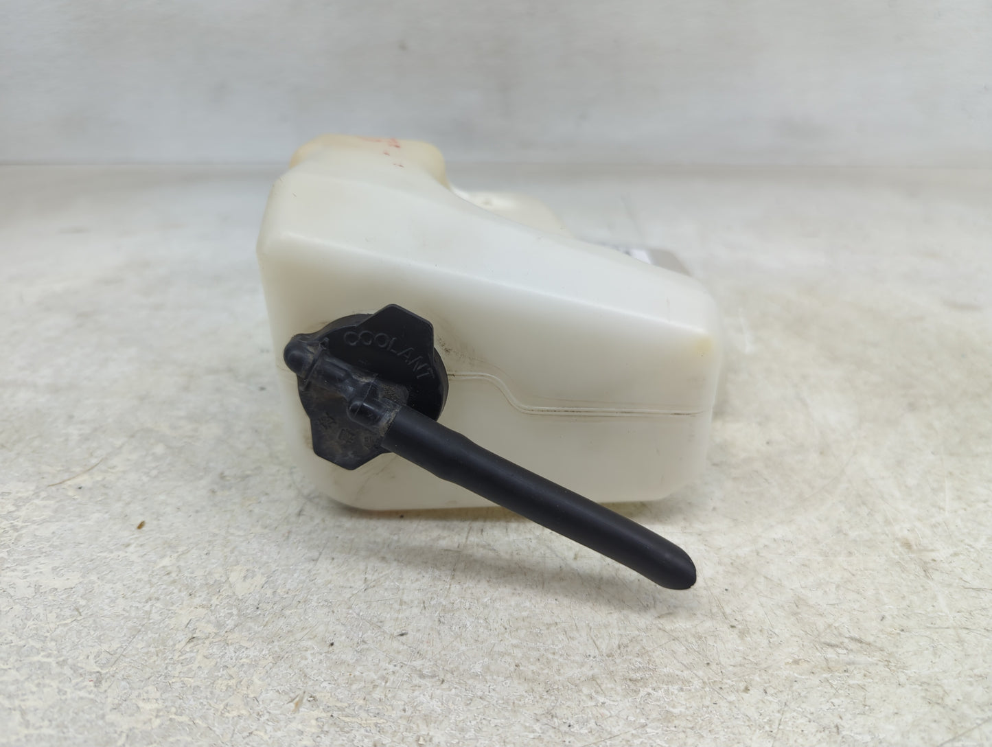 2007-2012 Lexus Es350 Windshield Washer Fluid Reservoir Bottle Oem - Oemusedautoparts1.com