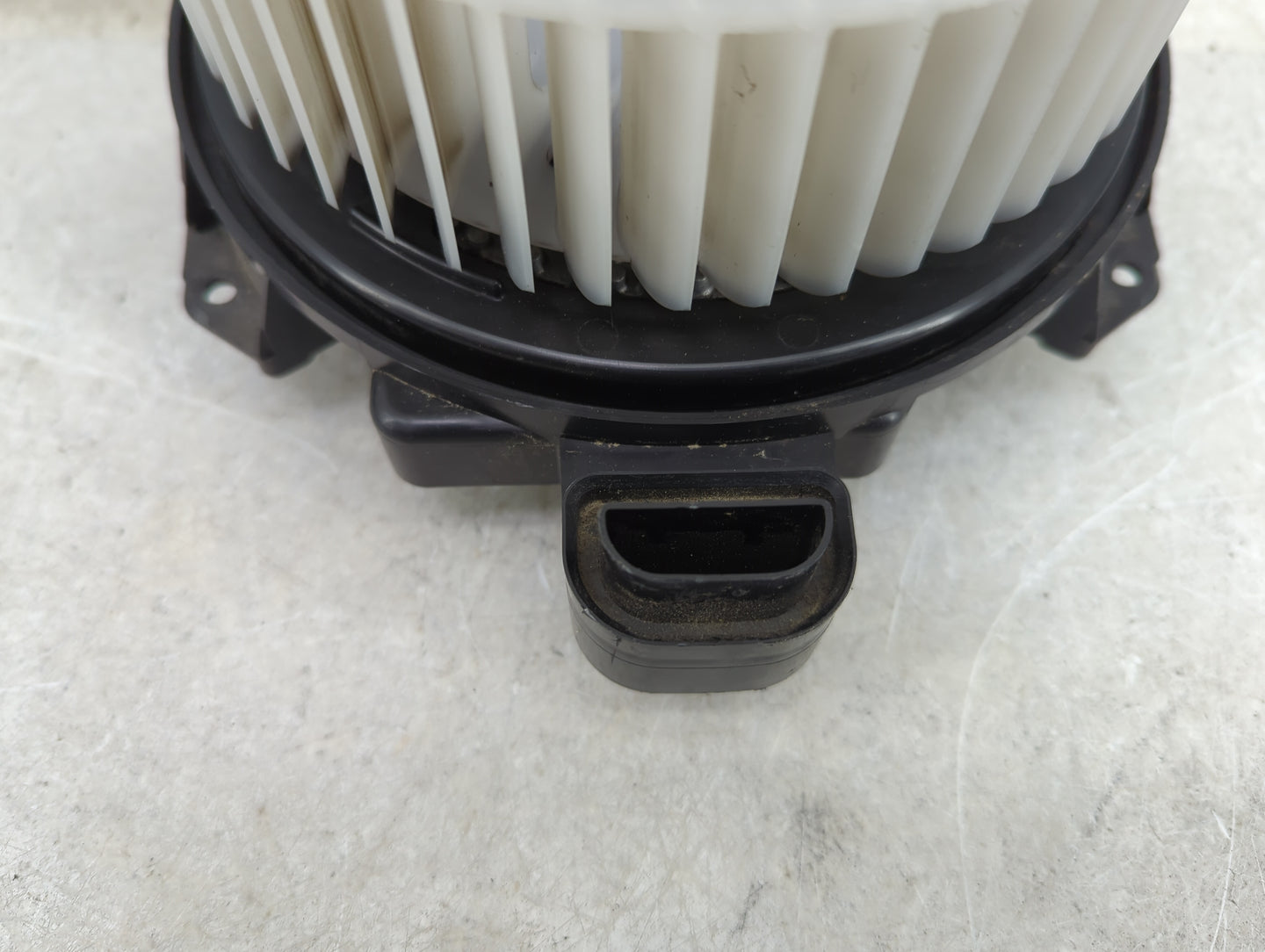 2007-2012 Lexus Es350 Heater AC Blower Motor P/N:PP-TD20 Fits OEM Used Auto Parts - Oemusedautoparts1.com