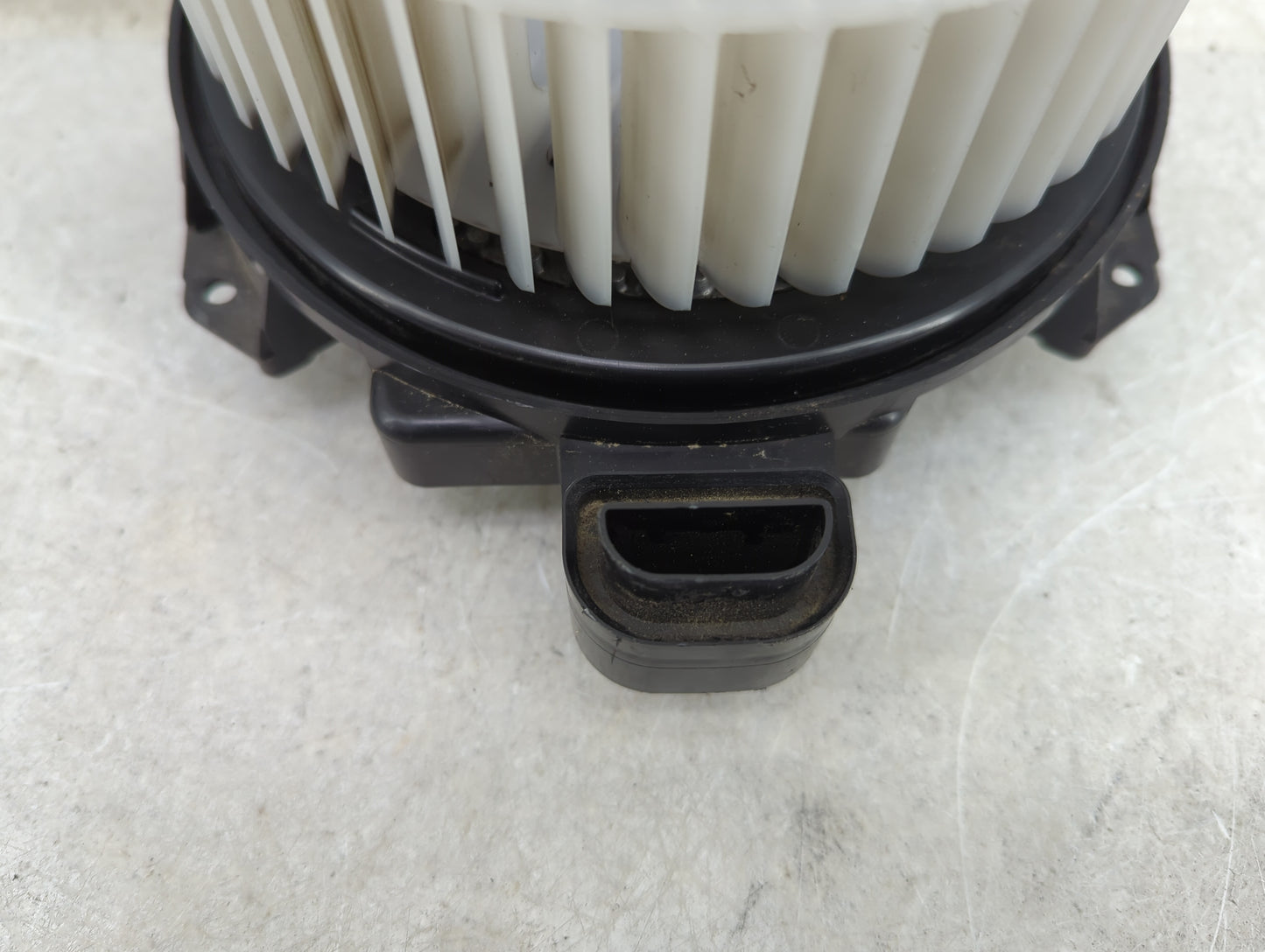 2007-2012 Lexus Es350 Heater AC Blower Motor P/N:PP-TD20 Fits OEM Used Auto Parts - Oemusedautoparts1.com