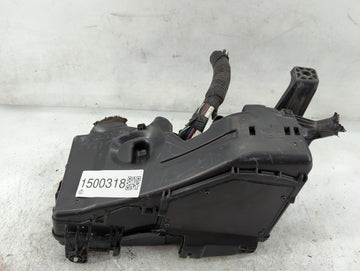 2010-2012 Lexus Es350 Fusebox Fuse Box Panel Relay Module P/N:82720-33172 TP1984 Fits Fits 2010 2011 2012 OEM Used Auto Part