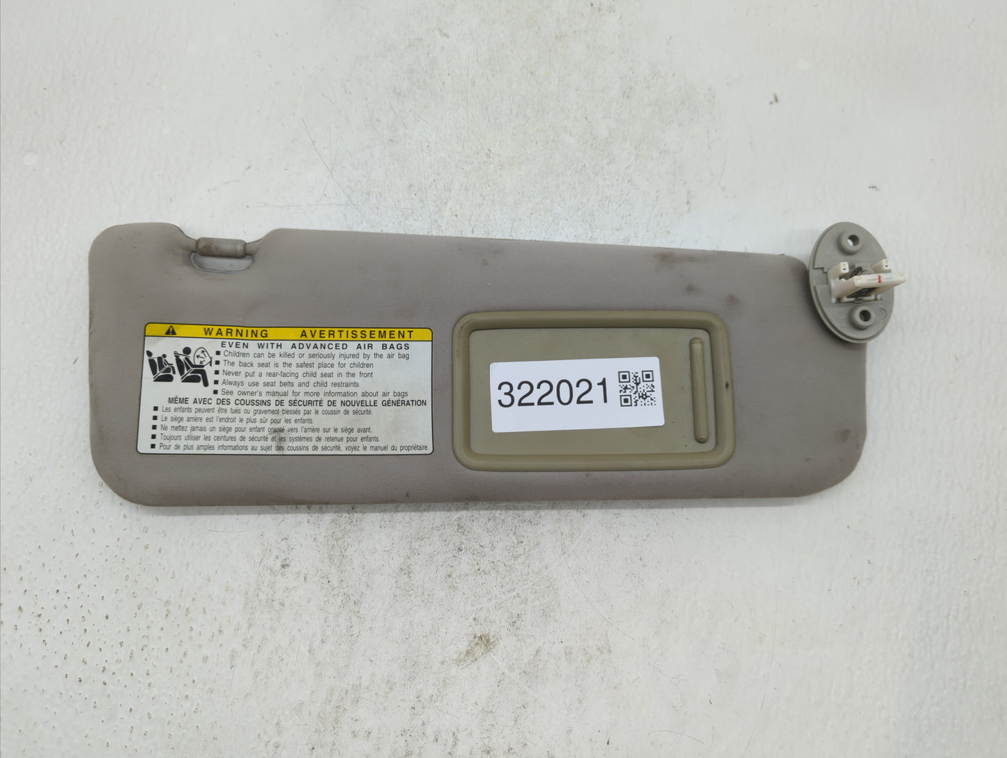 2010-2011 Lexus Es350 Sun Visor Shade Replacement Passenger Right Mirror Fits Fits 2010 2011 OEM Used Auto Parts - Oemusedau