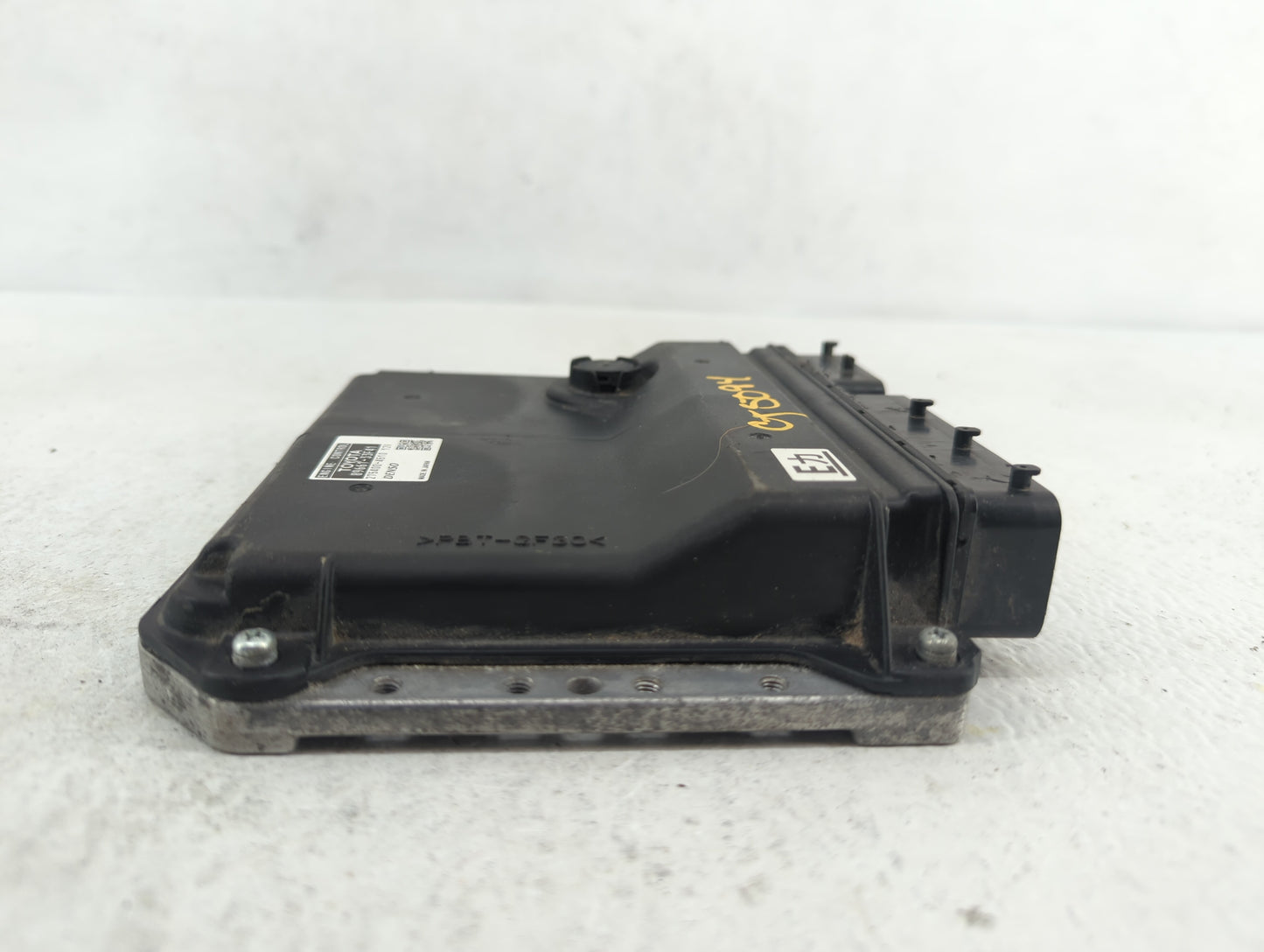 2010 Lexus Es350 PCM Engine Control Computer ECU ECM PCU OEM P/N:89661-33F41 89661-33F40 Fits OEM Used Auto Parts - Oemuseda