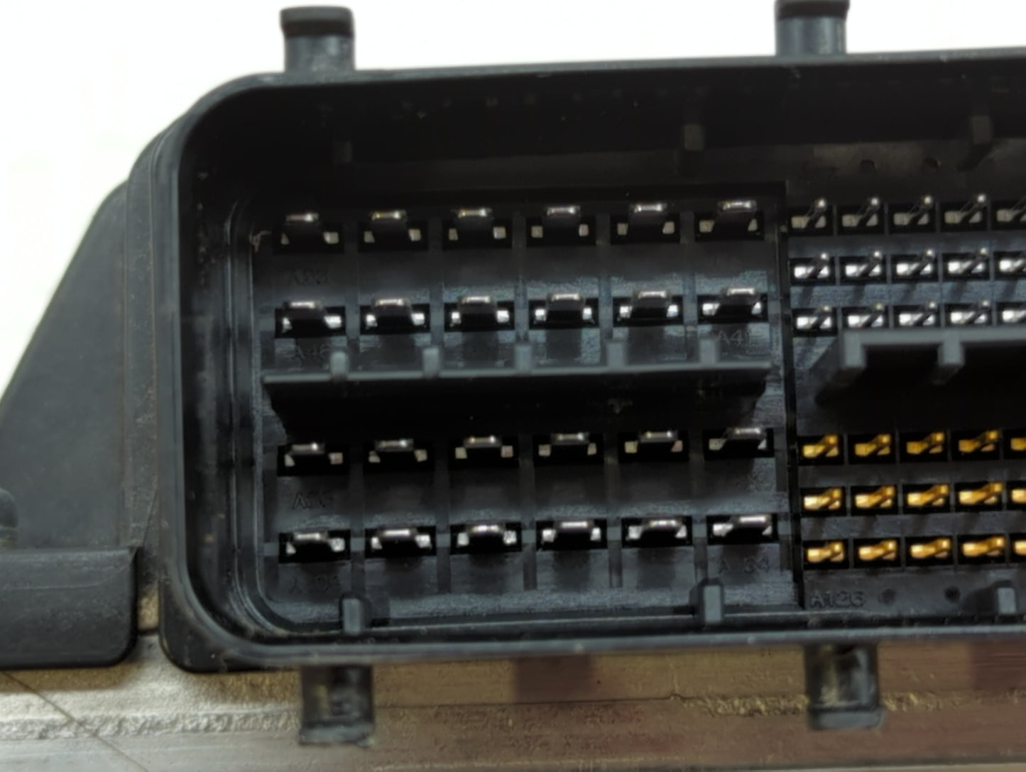 2010 Lexus Es350 PCM Engine Control Computer ECU ECM PCU OEM P/N:89661-33F41 89661-33F40 Fits OEM Used Auto Parts - Oemuseda