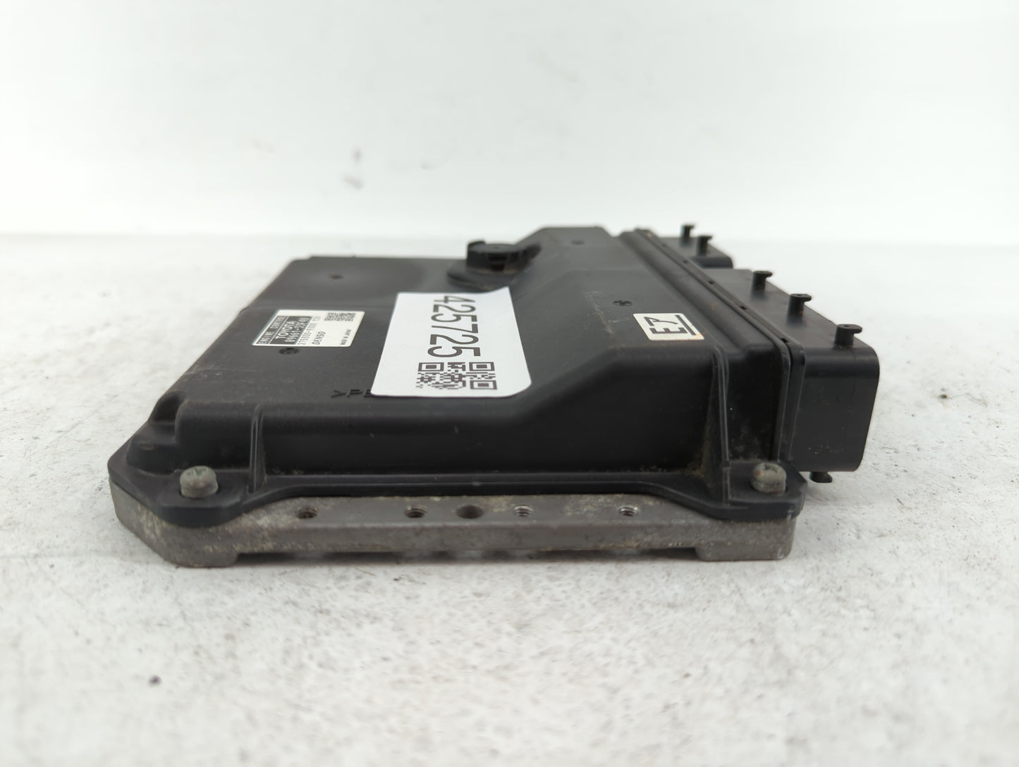 2010 Lexus Es350 PCM Engine Control Computer ECU ECM PCU OEM P/N:89661-33F41 89661-33F40 Fits OEM Used Auto Parts - Oemuseda