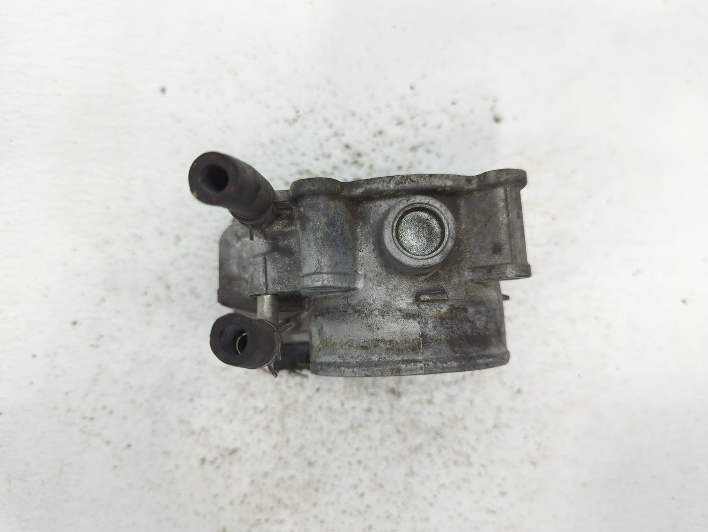 2007-2018 Lexus Es350 Throttle Body P/N:22030-31030 22030-0P050 Fits OEM Used Auto Parts - Oemusedautoparts1.com