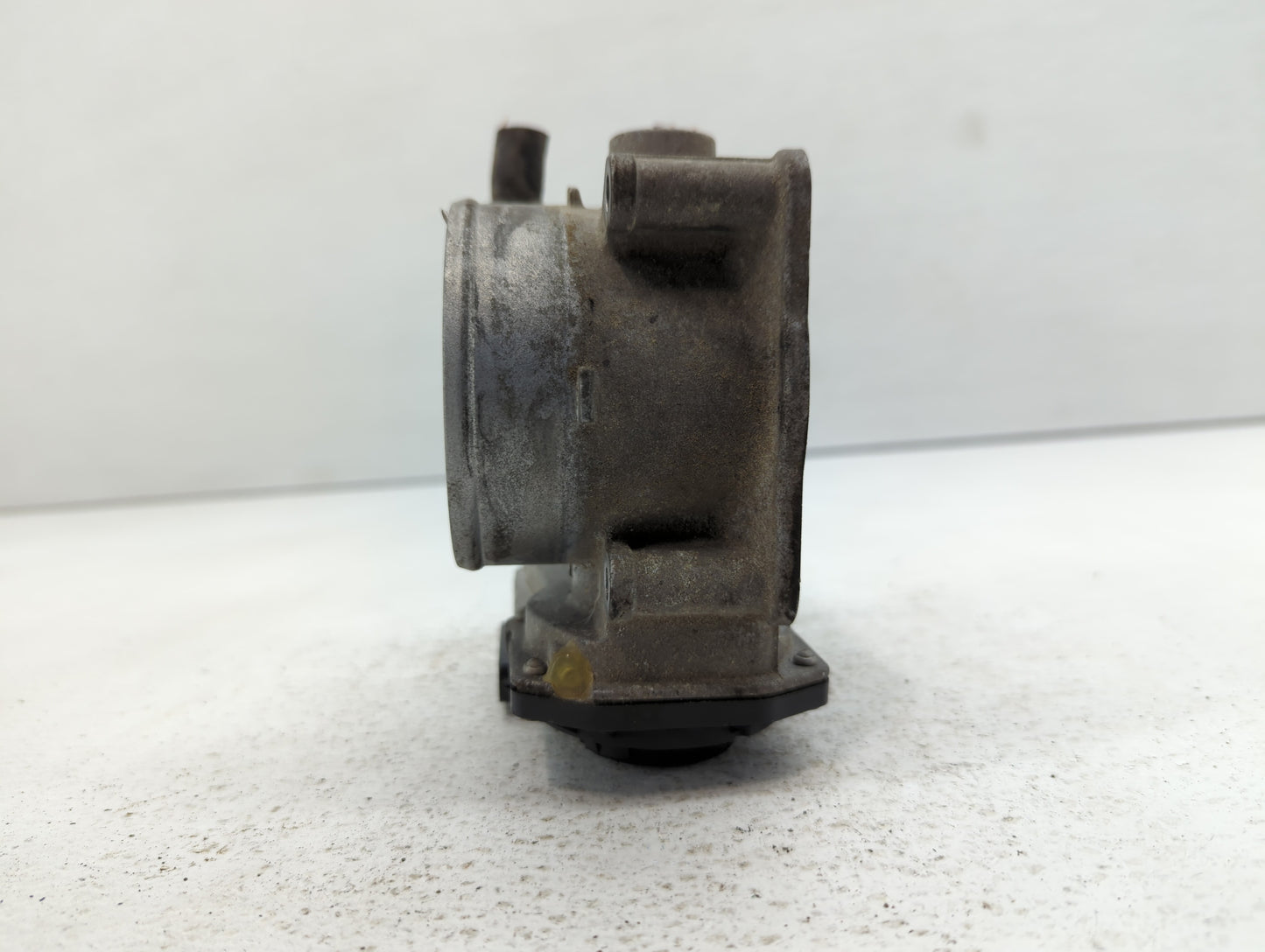 2007-2018 Lexus Es350 Throttle Body P/N:22030-31030 Fits OEM Used Auto Parts - Oemusedautoparts1.com