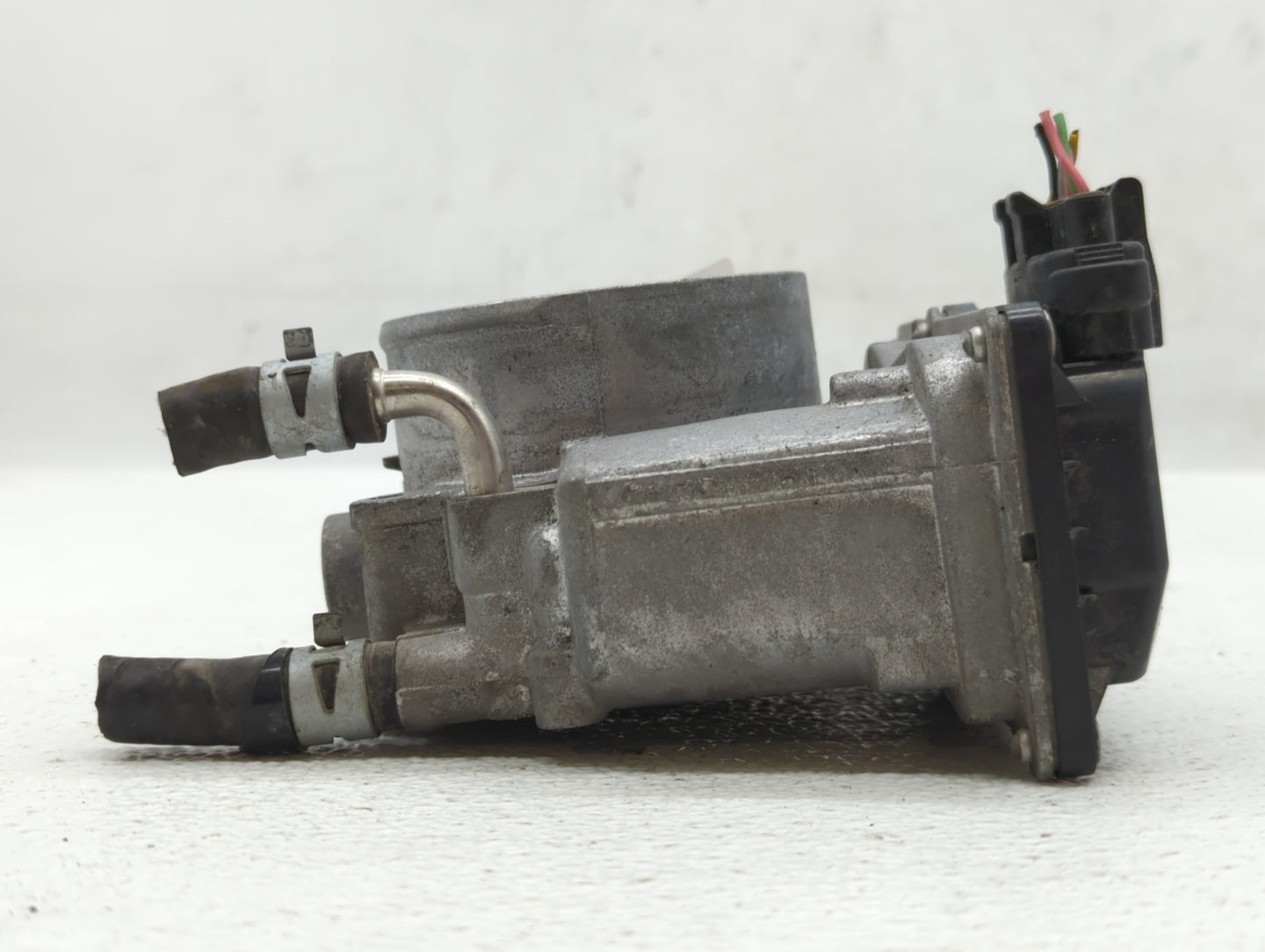 2007-2018 Lexus Es350 Throttle Body P/N:22030-31030 Fits OEM Used Auto Parts - Oemusedautoparts1.com