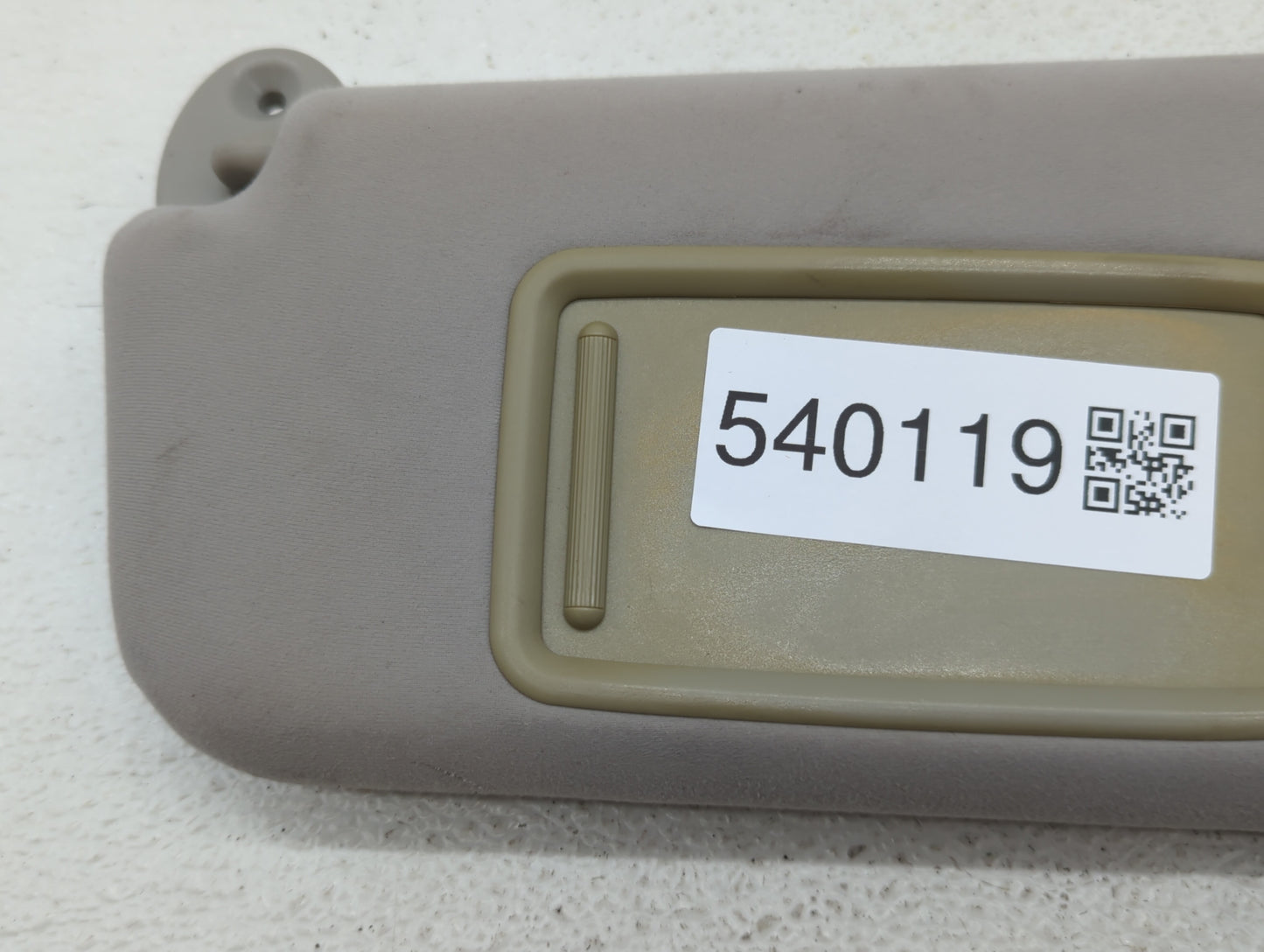 2010-2011 Lexus Es350 Sun Visor Shade Replacement Driver Left Mirror Fits Fits 2010 2011 OEM Used Auto Parts - Oemusedautopa