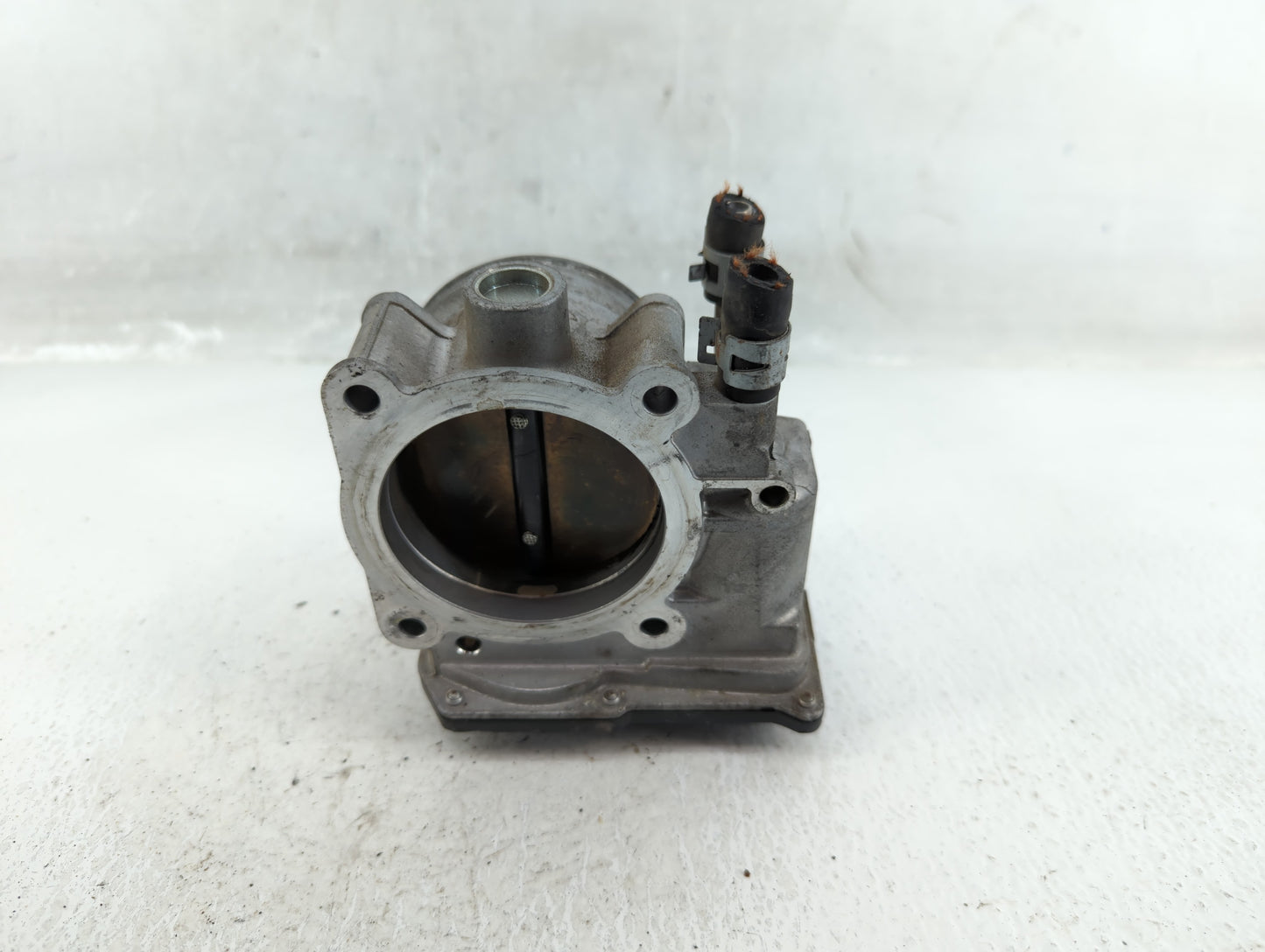 2007-2018 Lexus Es350 Throttle Body P/N:22030-31030 Fits OEM Used Auto Parts - Oemusedautoparts1.com