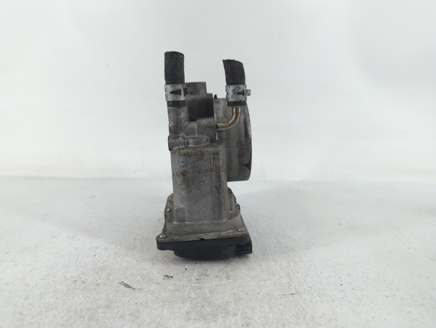 2007-2018 Lexus Es350 Throttle Body P/N:22030-31030 Fits OEM Used Auto Parts - Oemusedautoparts1.com