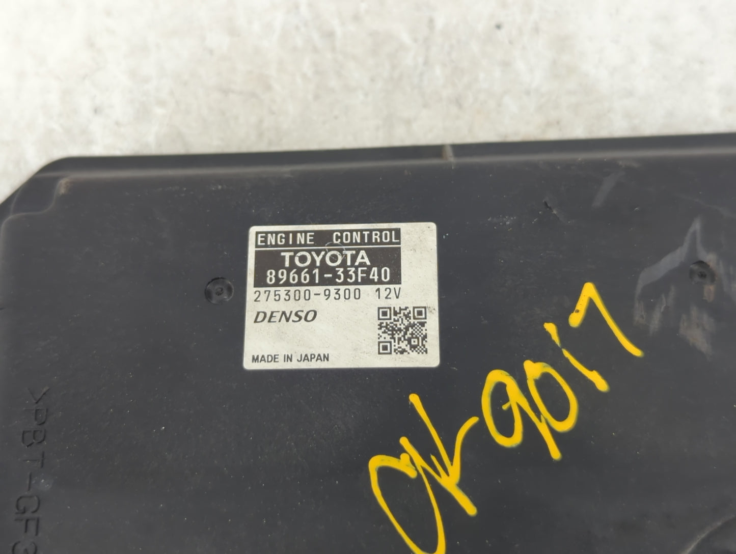 2010 Lexus Es350 PCM Engine Control Computer ECU ECM PCU OEM P/N:89661-33F40 Fits OEM Used Auto Parts - Oemusedautoparts1.co