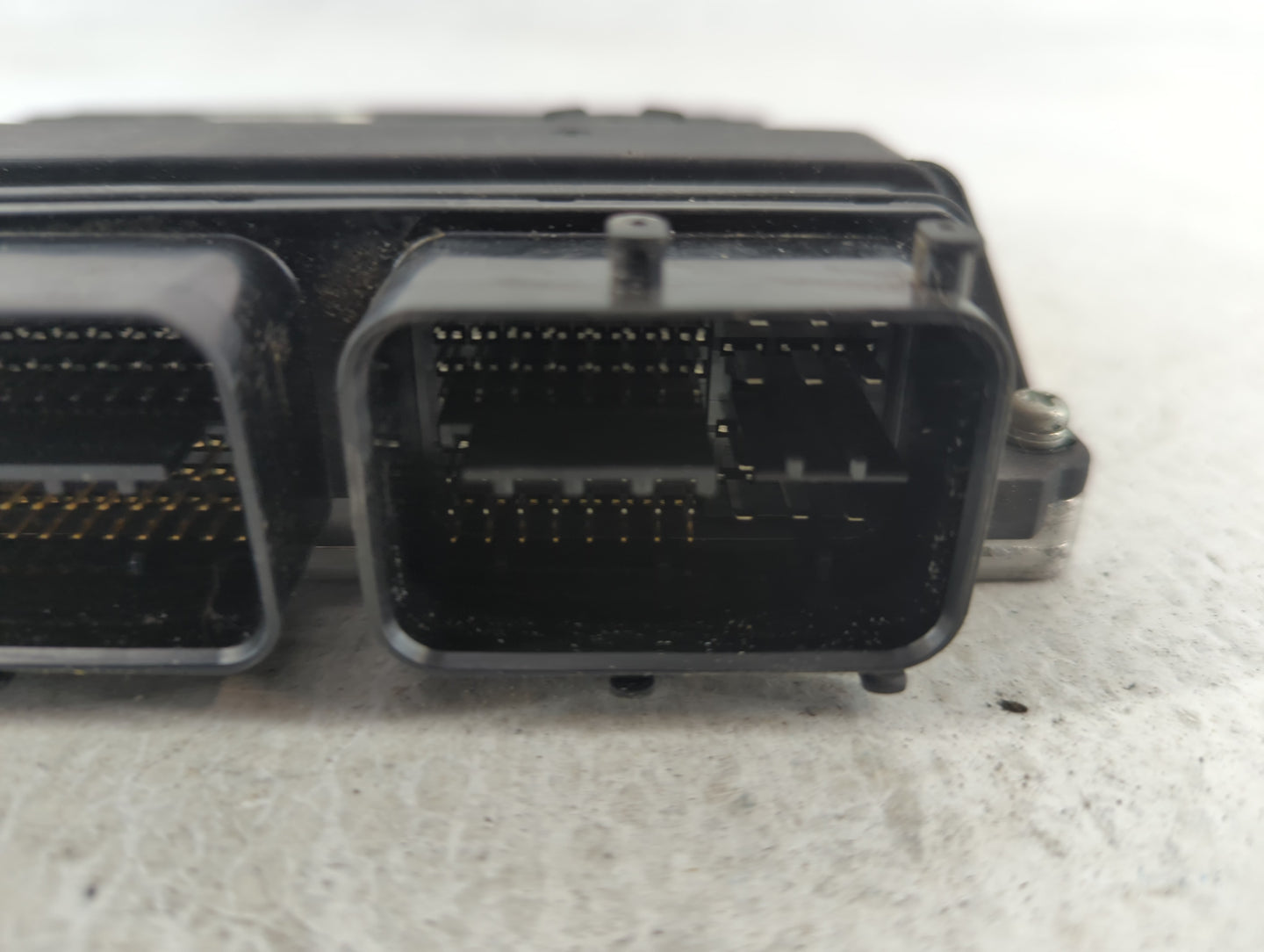 2010 Lexus Es350 PCM Engine Control Computer ECU ECM PCU OEM P/N:89661-33F40 Fits OEM Used Auto Parts - Oemusedautoparts1.co