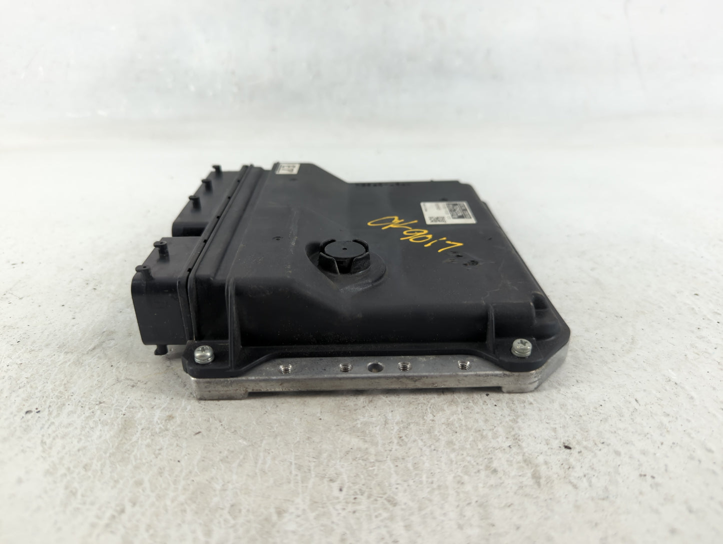 2010 Lexus Es350 PCM Engine Control Computer ECU ECM PCU OEM P/N:89661-33F40 Fits OEM Used Auto Parts - Oemusedautoparts1.co