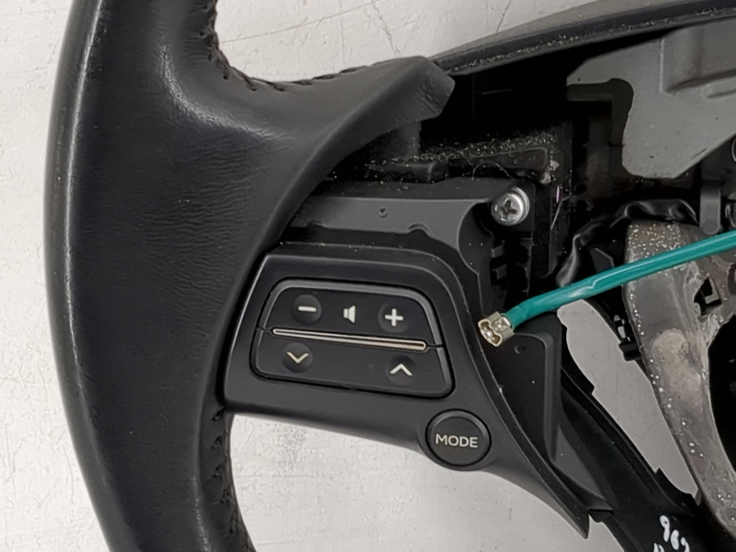 2010 Lexus Gs350 Steering Wheel Oem Ruby Red - Oemusedautoparts1.com