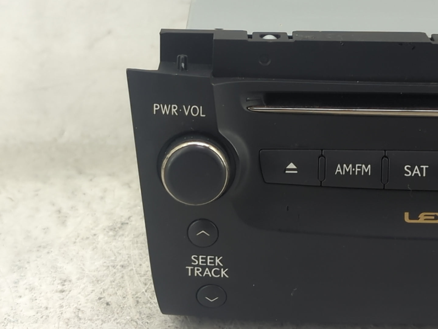 2010-2011 Lexus Gs350 Radio AM FM Cd Player Receiver Replacement P/N:86120-30L70-C0 AJDK021 Fits Fits 2010 2011 OEM Used Aut