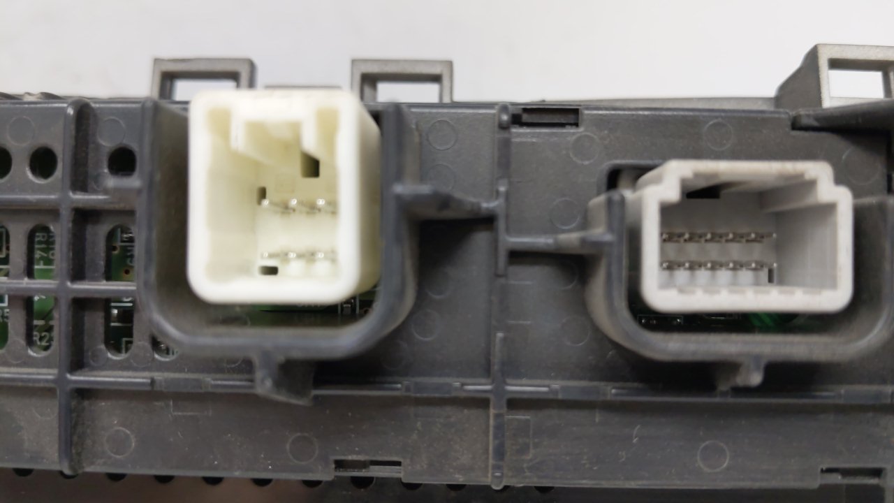 2010-2012 Lexus Hs250h Climate Control Module Temperature AC/Heater Replacement P/N:84010-75040 Fits Fits 2010 2011 2012 OEM