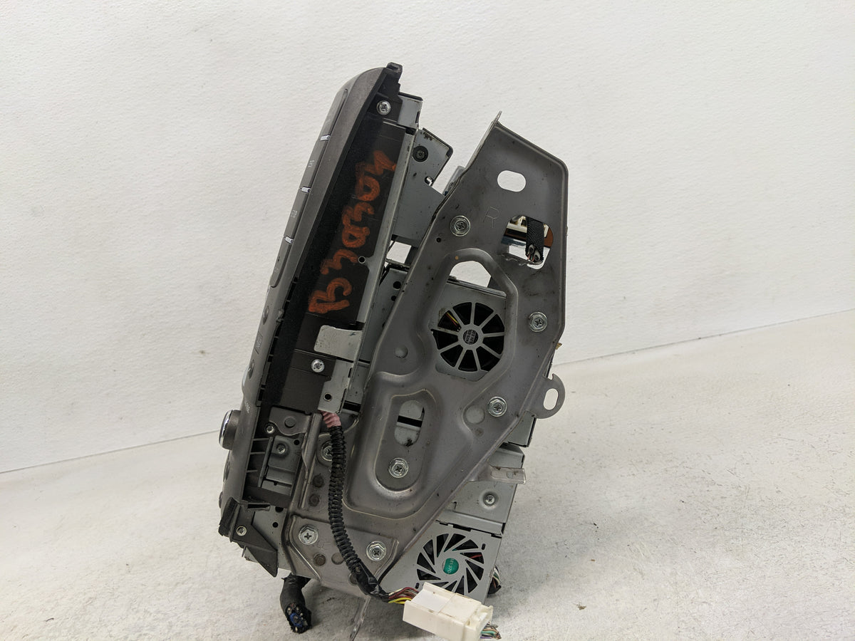 2010 Lexus Is250 Radio AM FM Cd Player Receiver Replacement P/N:86805-60131 Fits OEM Used Auto Parts - Oemusedautoparts1.com
