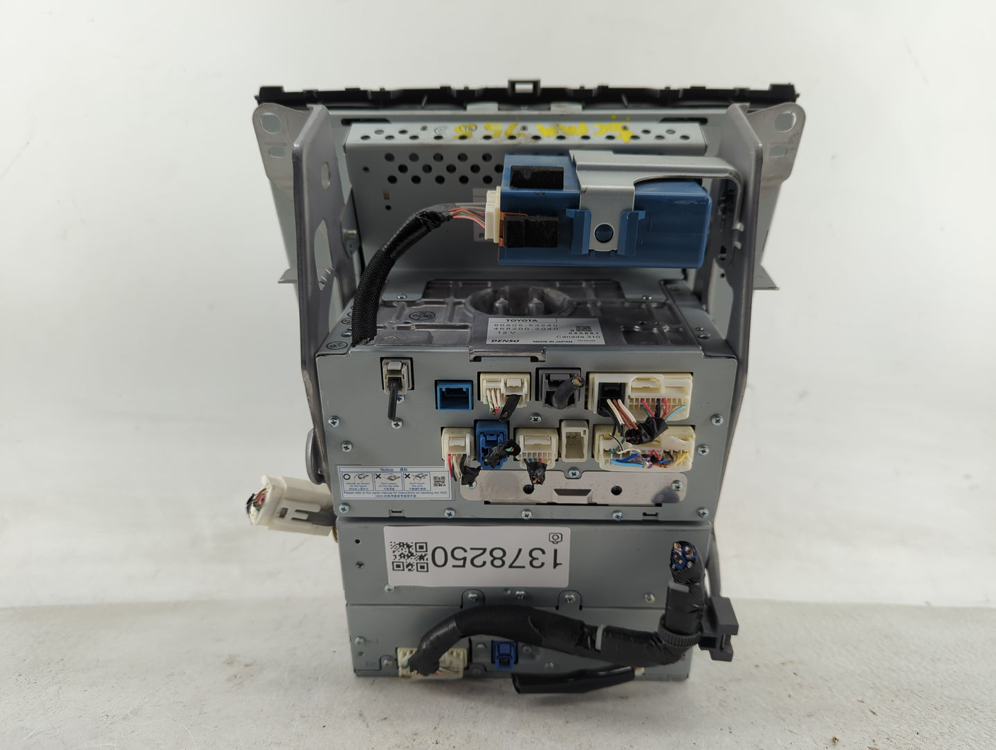 2010-2012 Lexus Is250 Radio AM FM Cd Player Receiver Replacement P/N:86431-53090 Fits Fits 2010 2011 2012 OEM Used Auto Part