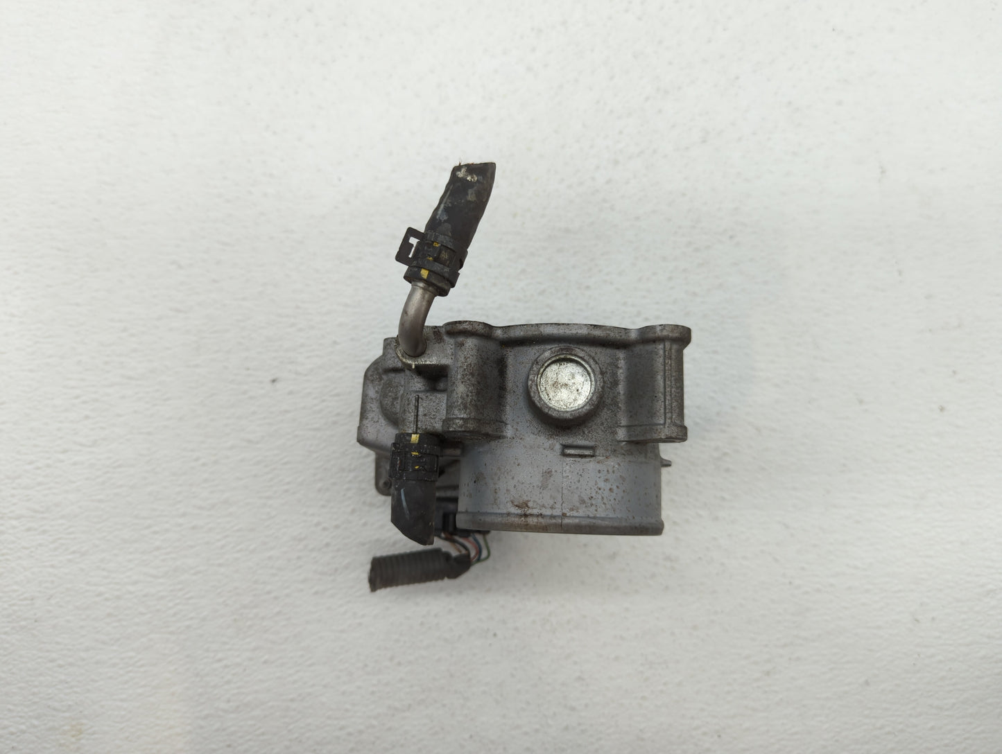 2006-2015 Lexus Is250 Throttle Body P/N:22030-31020 Fits Fits 2006 2007 2008 2009 2010 2011 2012 2013 2014 2015 OEM Used Aut