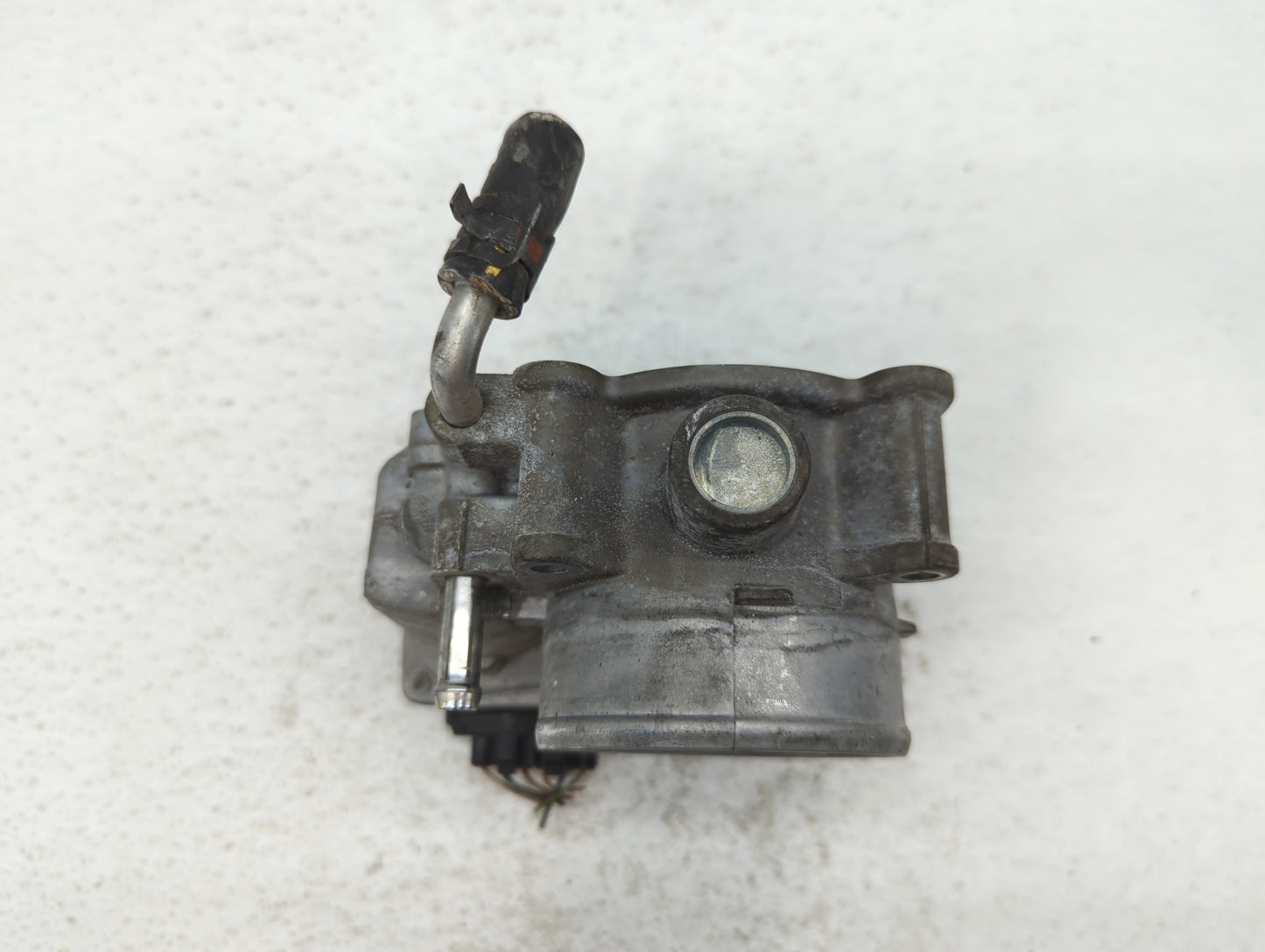 2006-2015 Lexus Is250 Throttle Body P/N:22030-31020 Fits Fits 2006 2007 2008 2009 2010 2011 2012 2013 2014 2015 OEM Used Aut