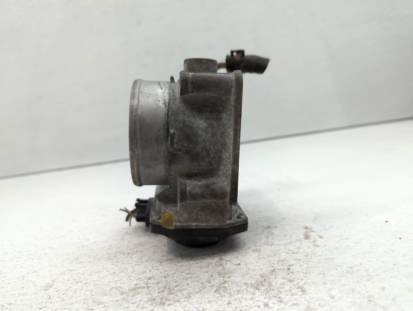 2006-2015 Lexus Is250 Throttle Body P/N:22030-31020 Fits Fits 2006 2007 2008 2009 2010 2011 2012 2013 2014 2015 OEM Used Aut