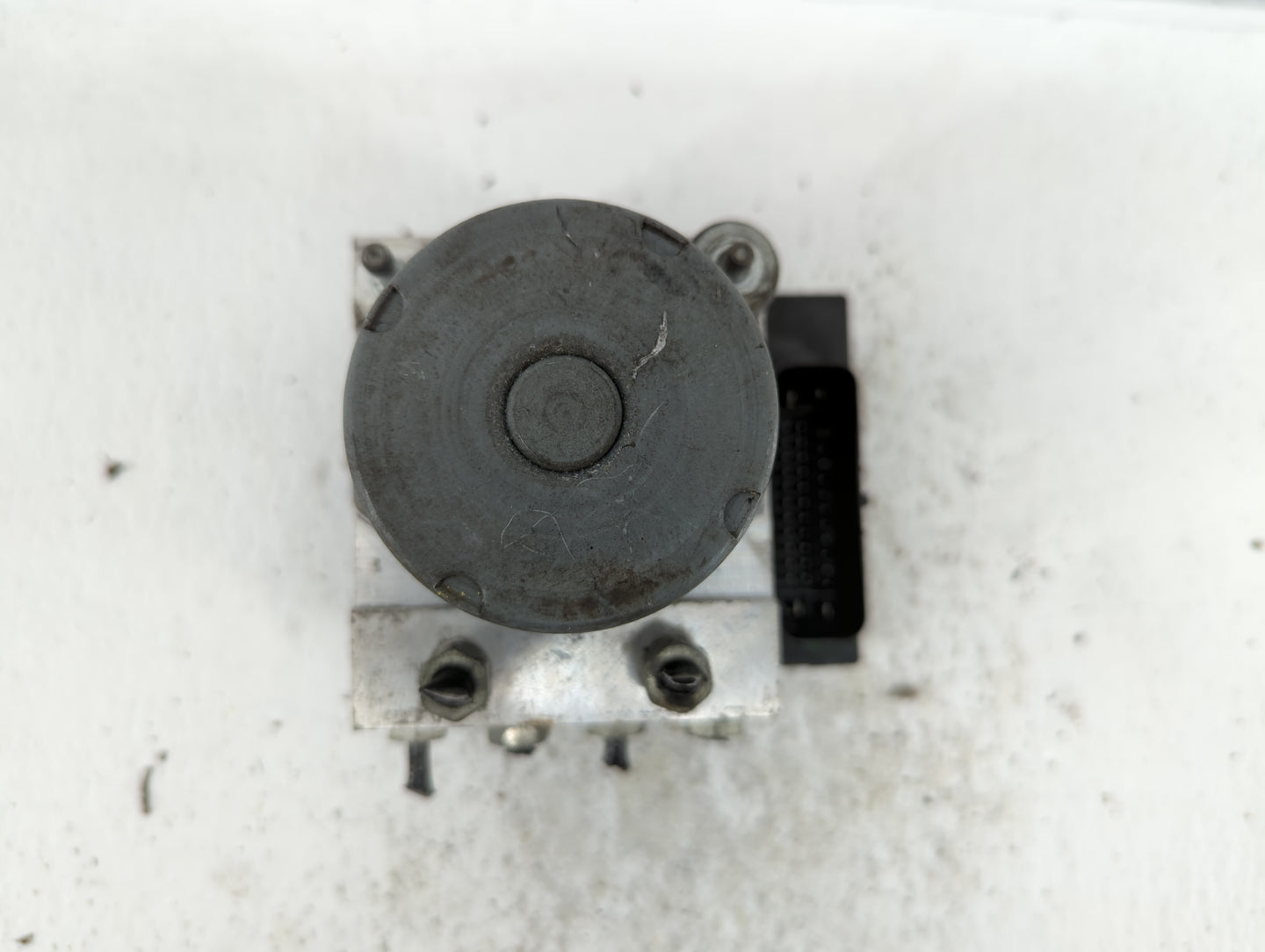 2010 Lexus Is350 ABS Pump Control Module Replacement Fits OEM Used Auto Parts - Oemusedautoparts1.com