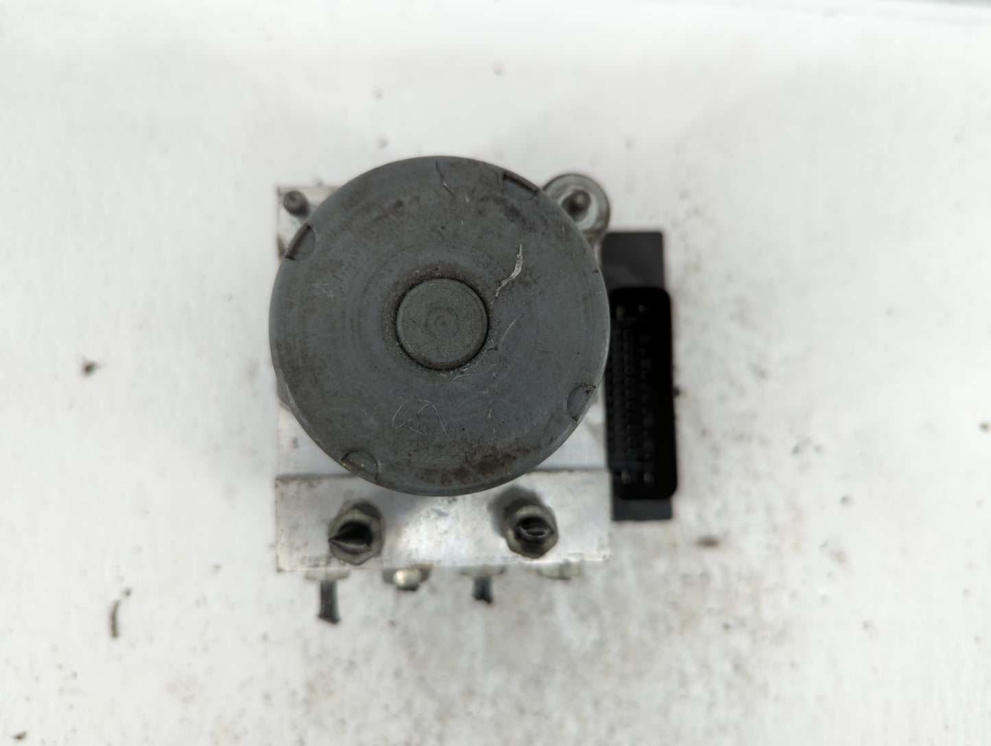 2010 Lexus Is350 ABS Pump Control Module Replacement Fits OEM Used Auto Parts - Oemusedautoparts1.com