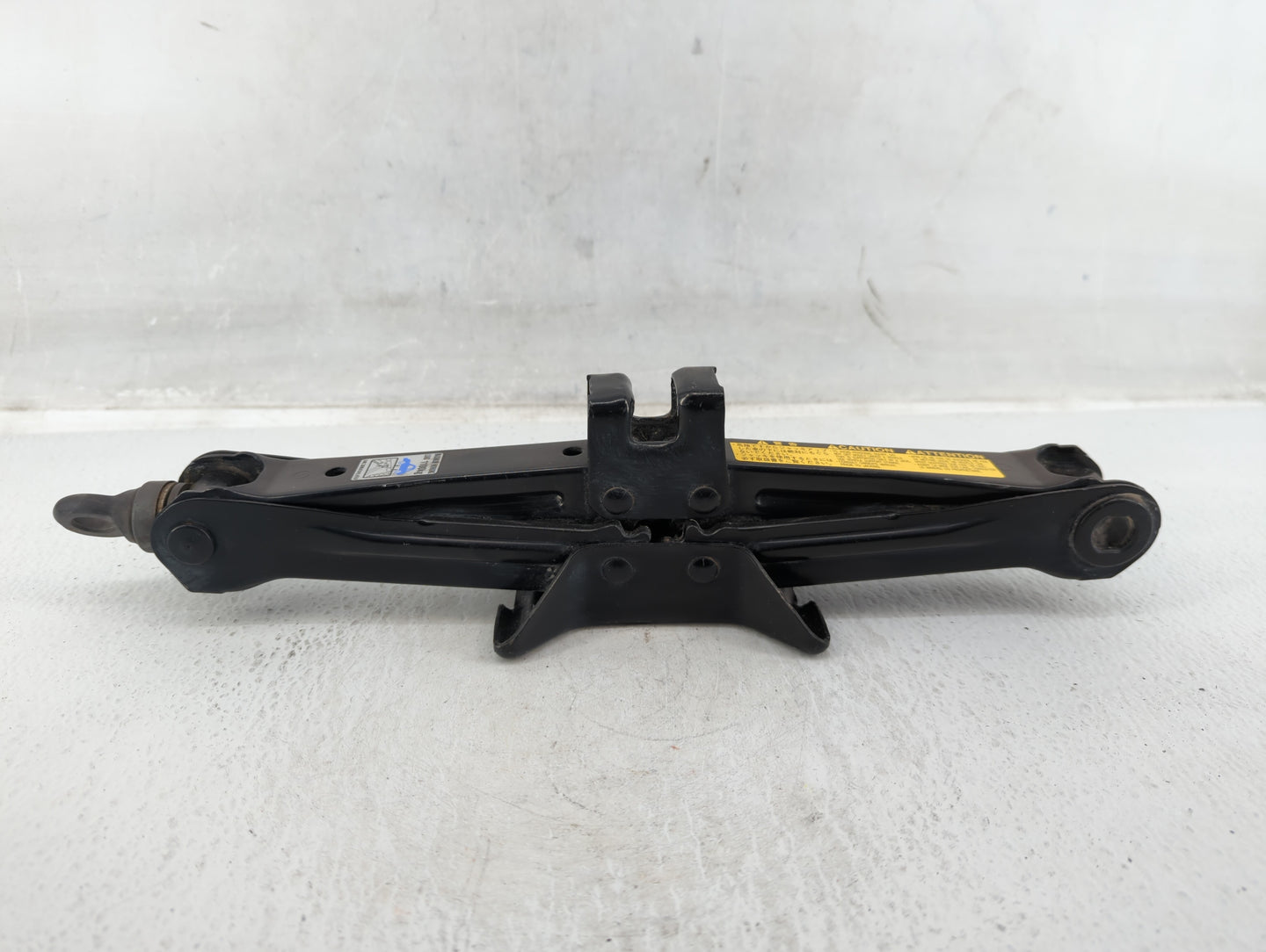 2010 Lexus Is350 Spare Scissor Car Jack - Oemusedautoparts1.com