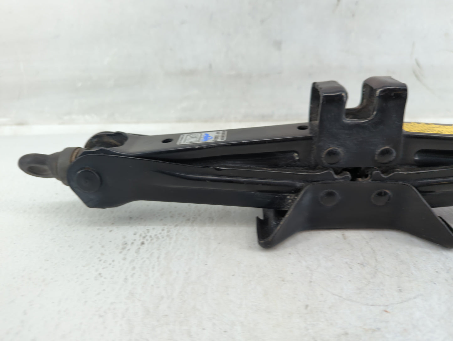 2010 Lexus Is350 Spare Scissor Car Jack - Oemusedautoparts1.com