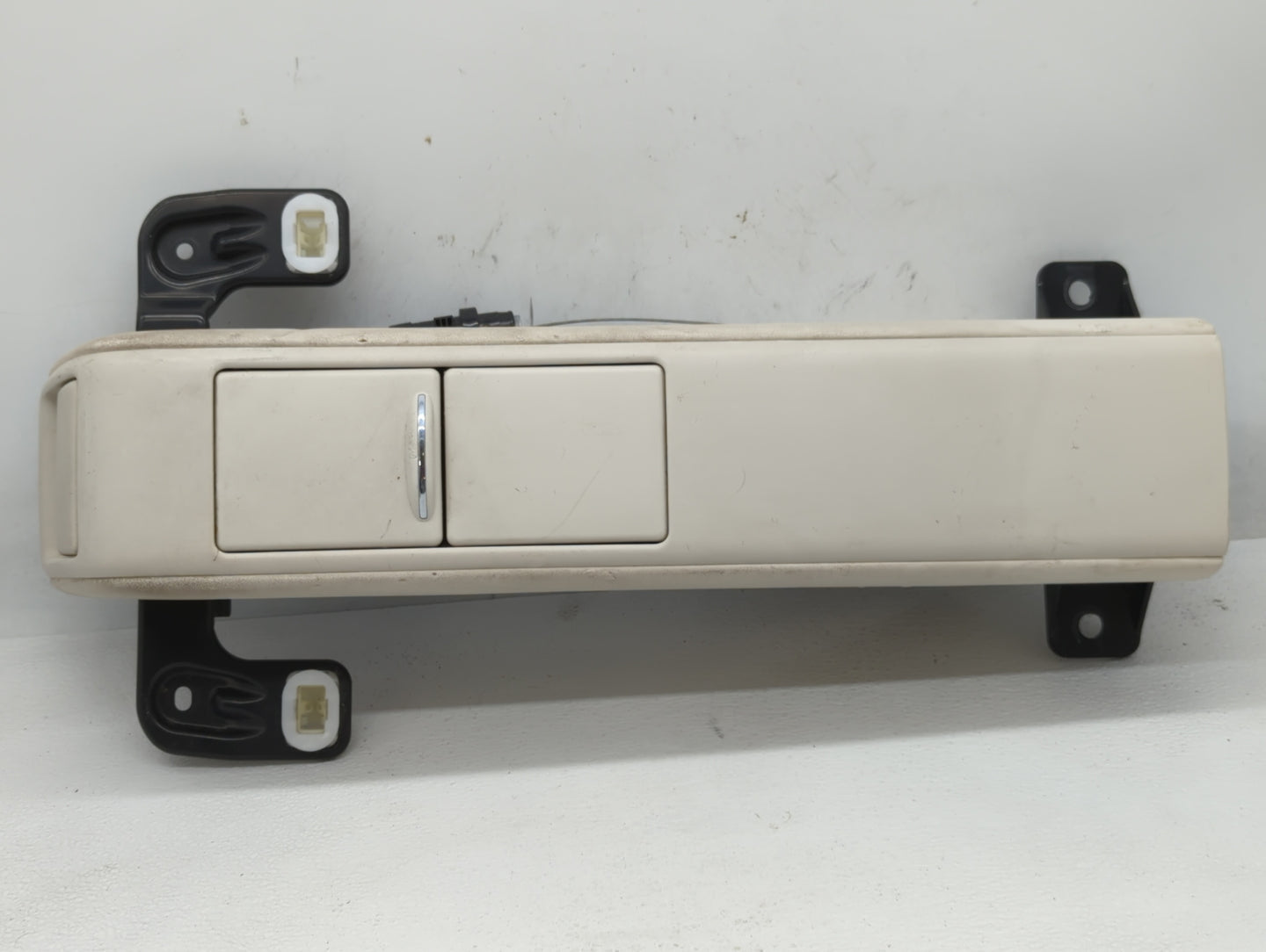 2010 Lexus Is350 Center Console Armrest Cover Lid - Oemusedautoparts1.com