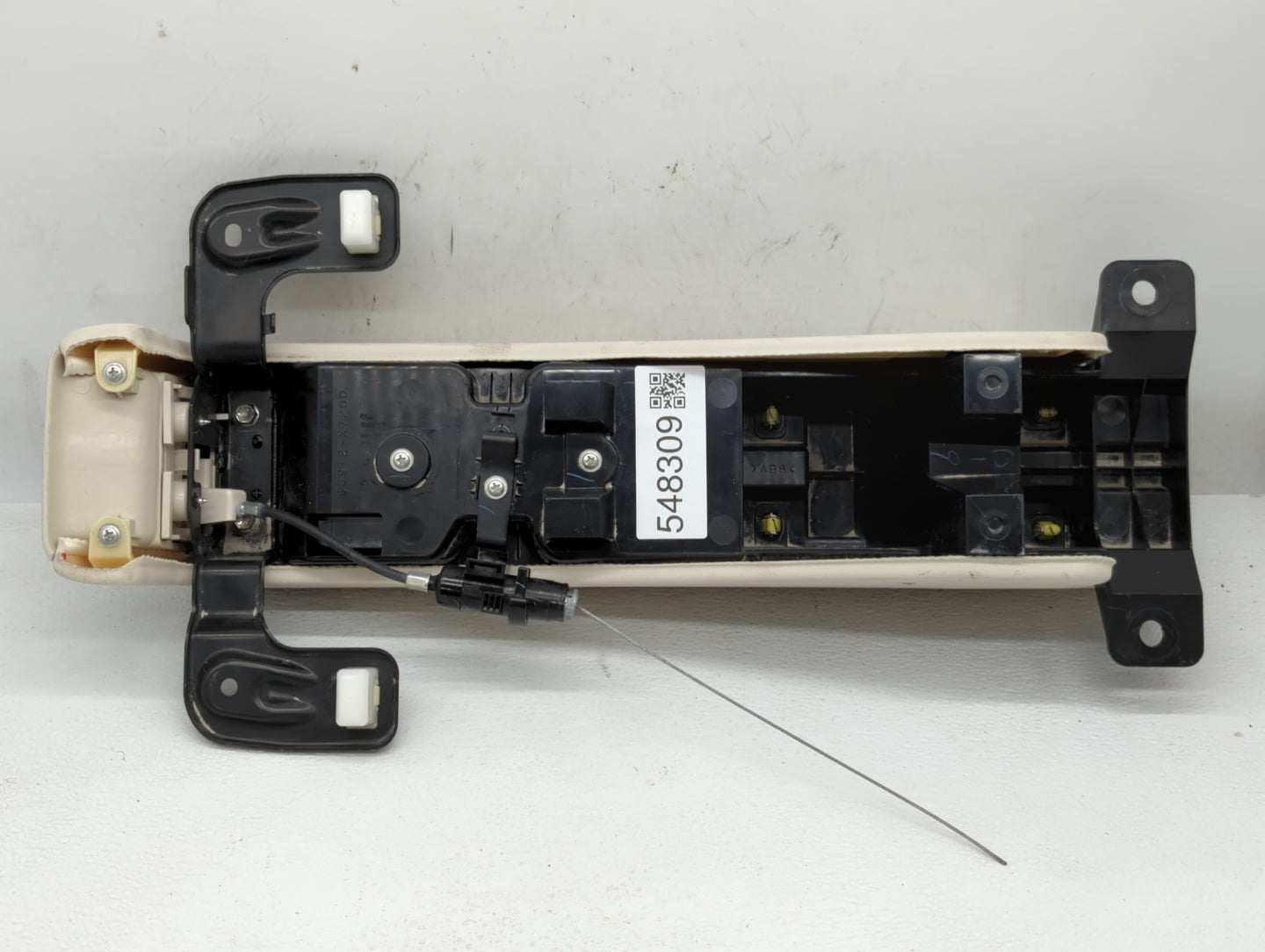 2010 Lexus Is350 Center Console Armrest Cover Lid - Oemusedautoparts1.com