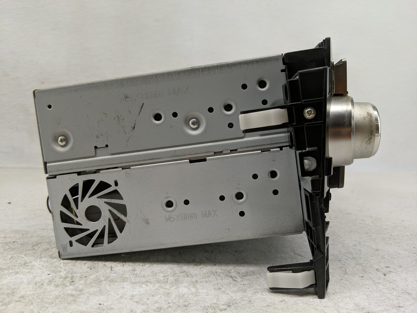 2010 Lexus Ls460 Radio AM FM Cd Player Receiver Replacement P/N:86120-50P80 Fits OEM Used Auto Parts - Oemusedautoparts1.com