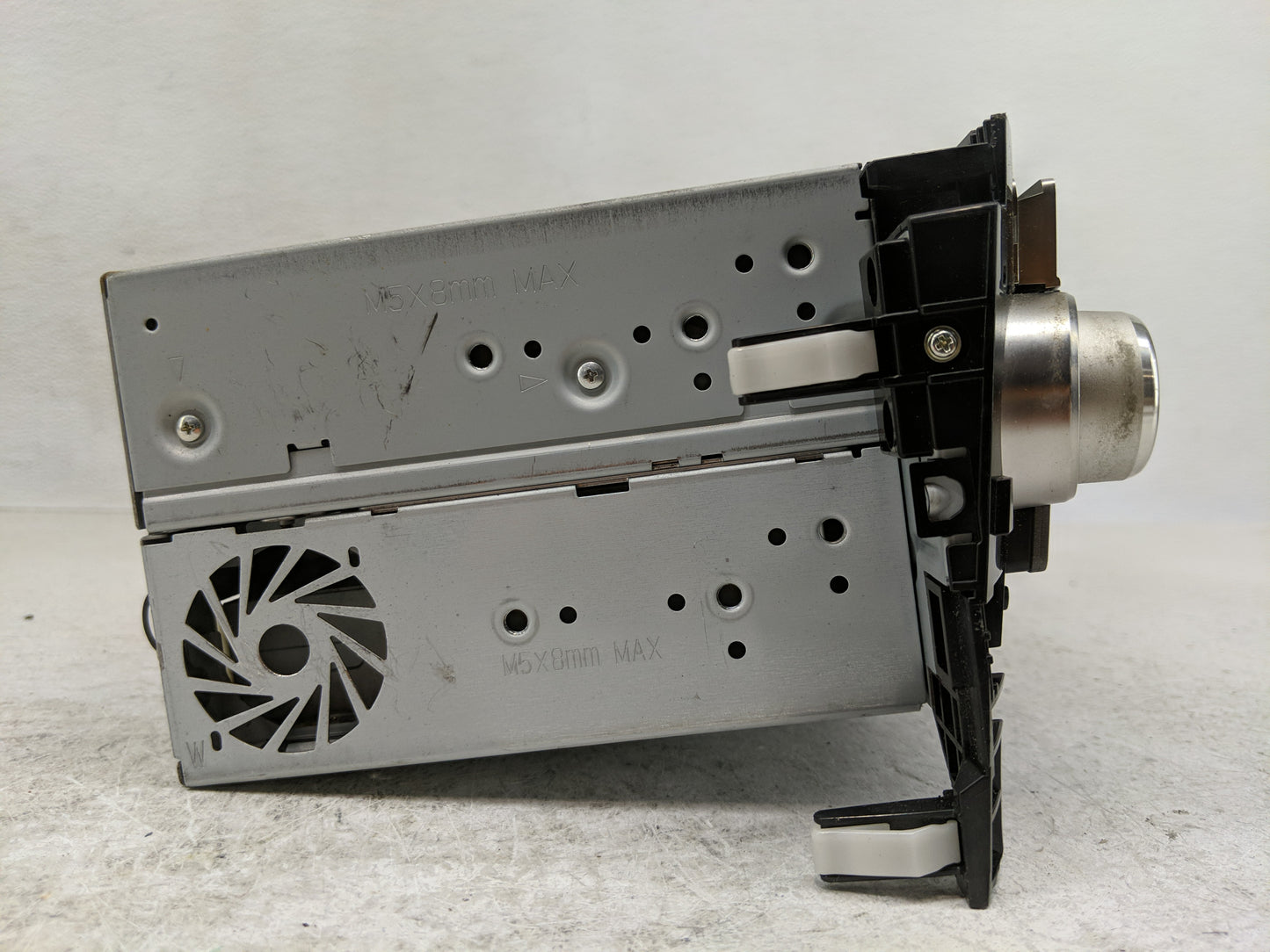 2010 Lexus Ls460 Radio AM FM Cd Player Receiver Replacement P/N:86120-50P80 Fits OEM Used Auto Parts - Oemusedautoparts1.com