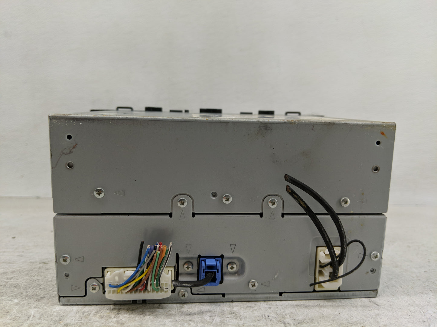 2010 Lexus Ls460 Radio AM FM Cd Player Receiver Replacement P/N:86120-50P80 Fits OEM Used Auto Parts - Oemusedautoparts1.com