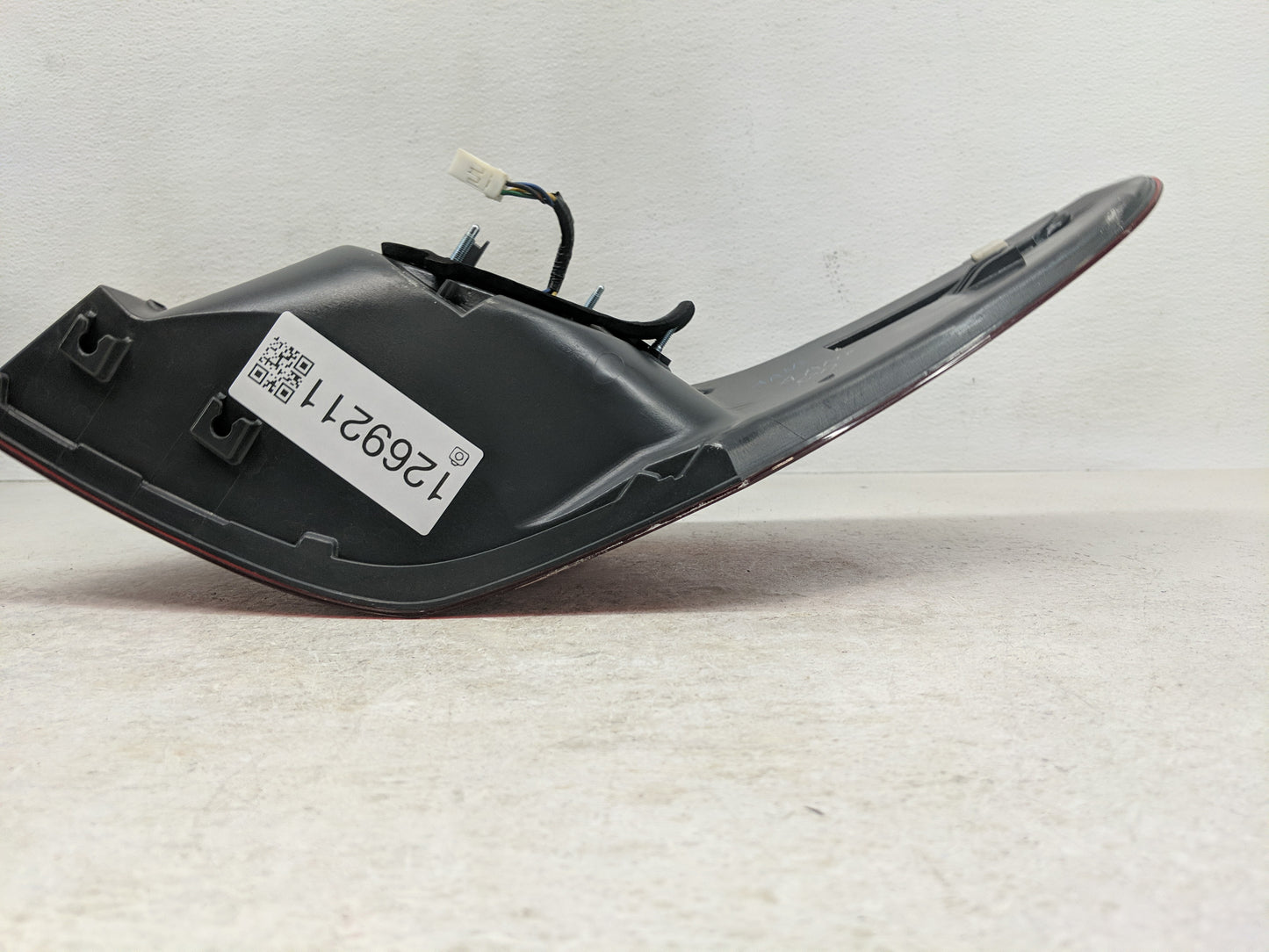 2010-2012 Lexus Ls460 Tail Light Assembly Driver Left OEM Fits Fits 2010 2011 2012 OEM Used Auto Parts - Oemusedautoparts1.c