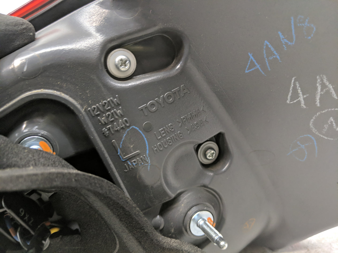 2010-2012 Lexus Ls460 Tail Light Assembly Driver Left OEM Fits Fits 2010 2011 2012 OEM Used Auto Parts - Oemusedautoparts1.c